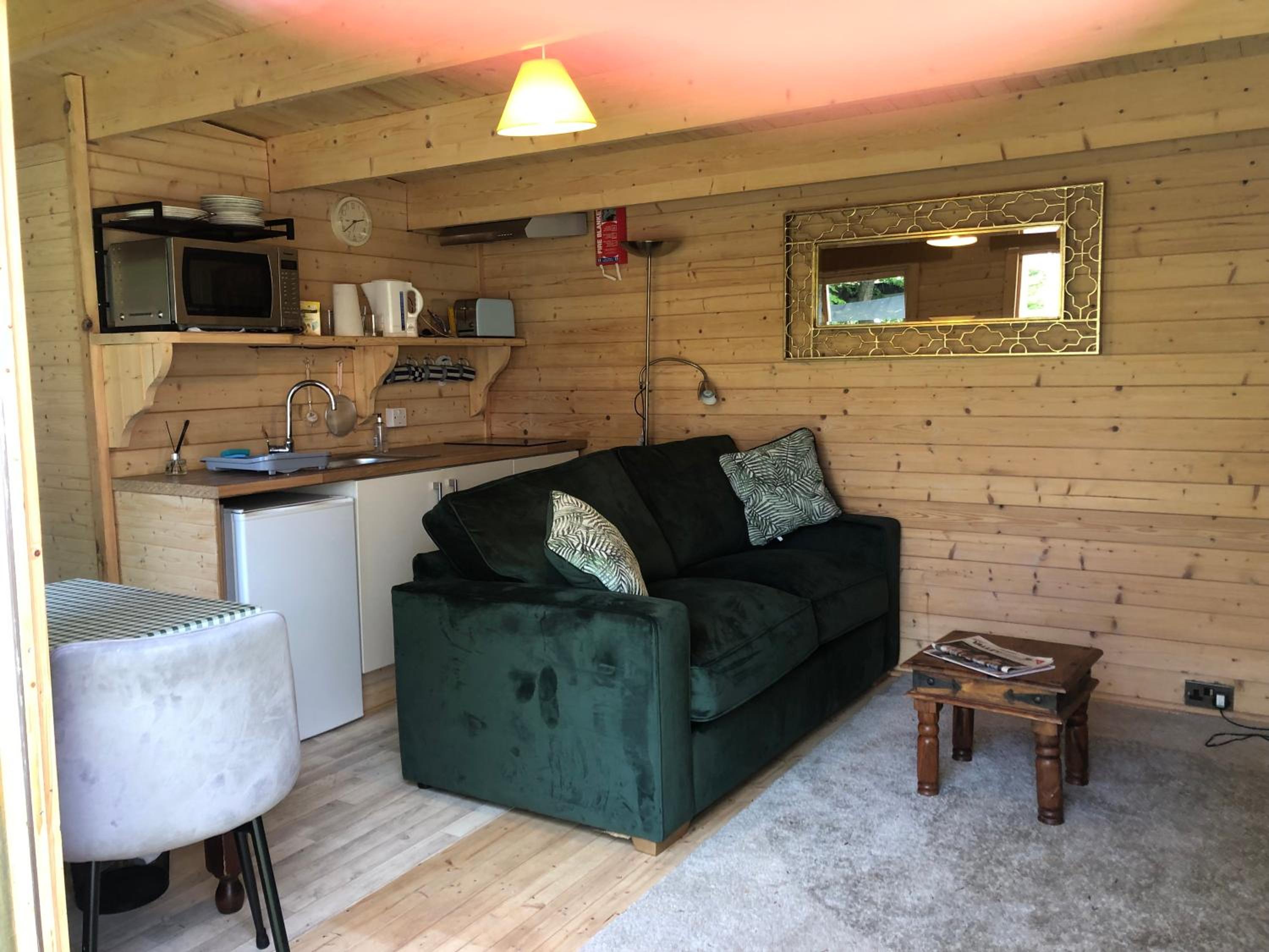 Cosy Garden Log Cabin view 3