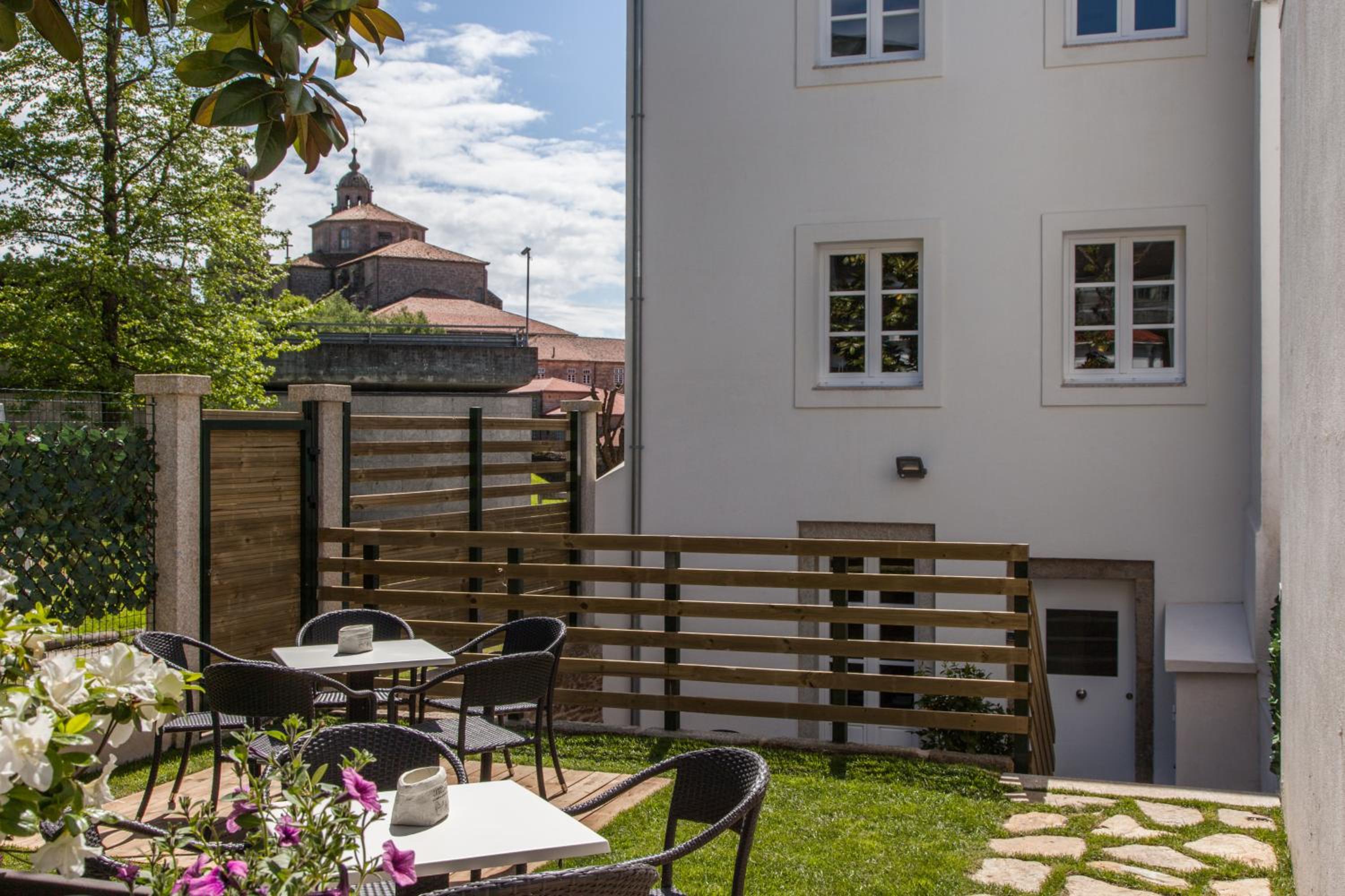 Nova Compostela Apartments