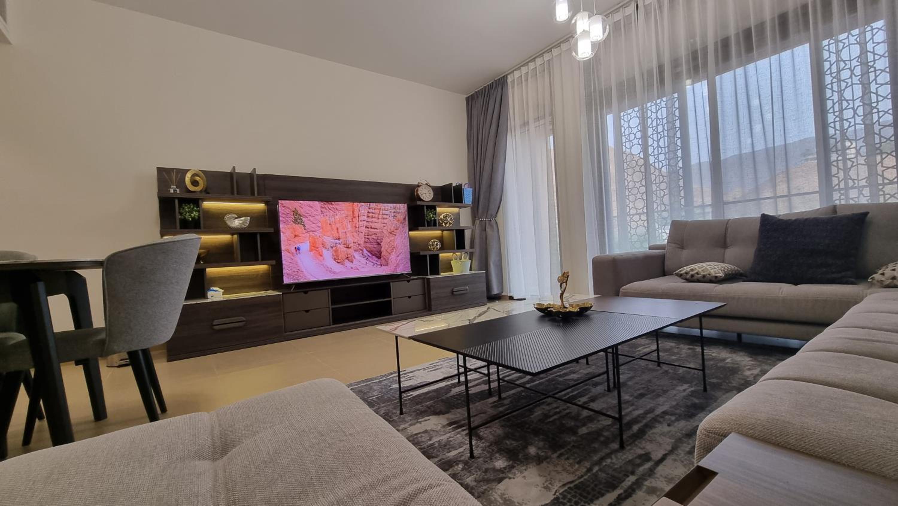 Two bedroom Apartment Muscat Bay view 3