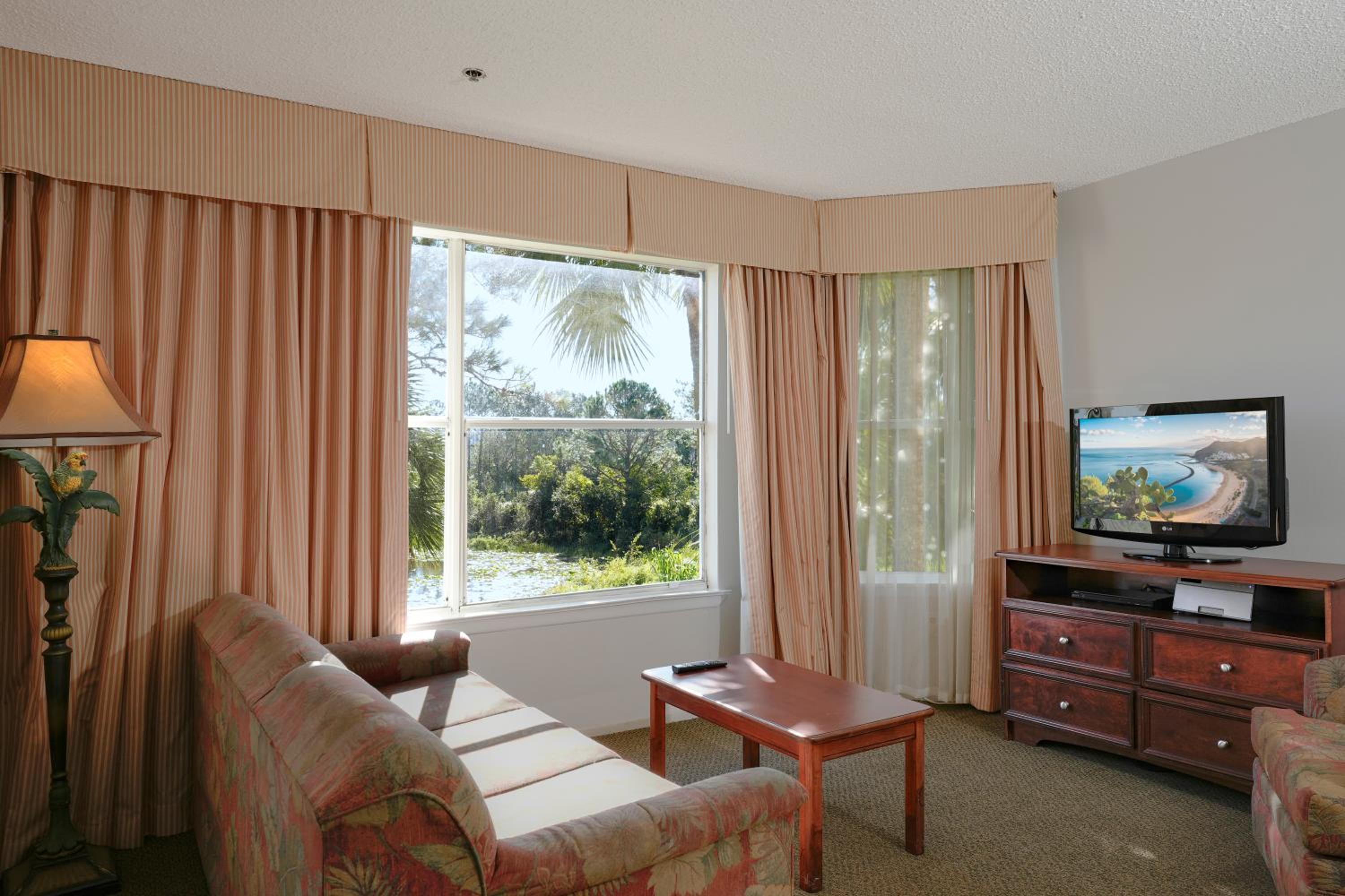 Parc Corniche Condominium Suites — photo 3