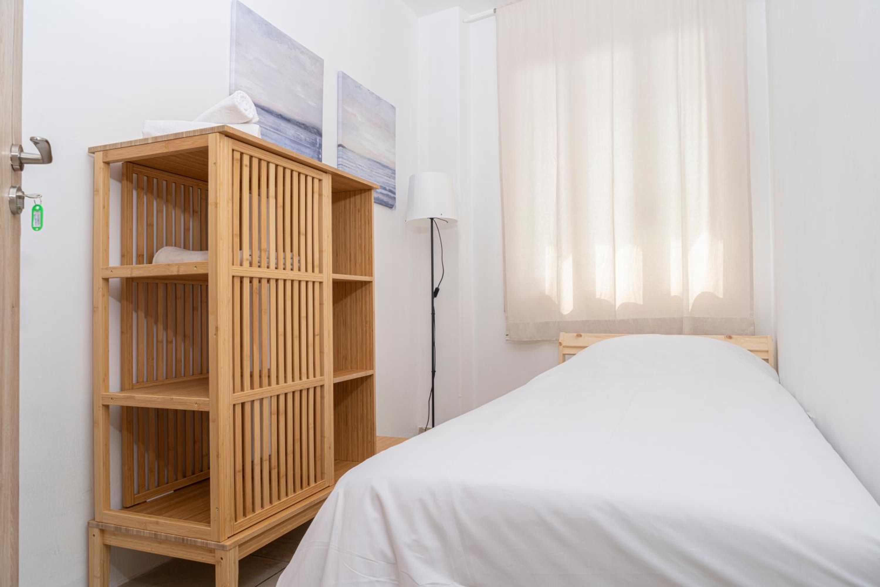 Private room in shared flat