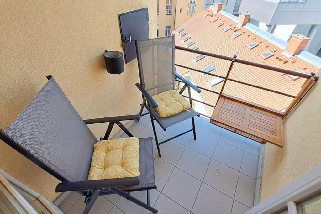 Apartment in Zizkov -504-