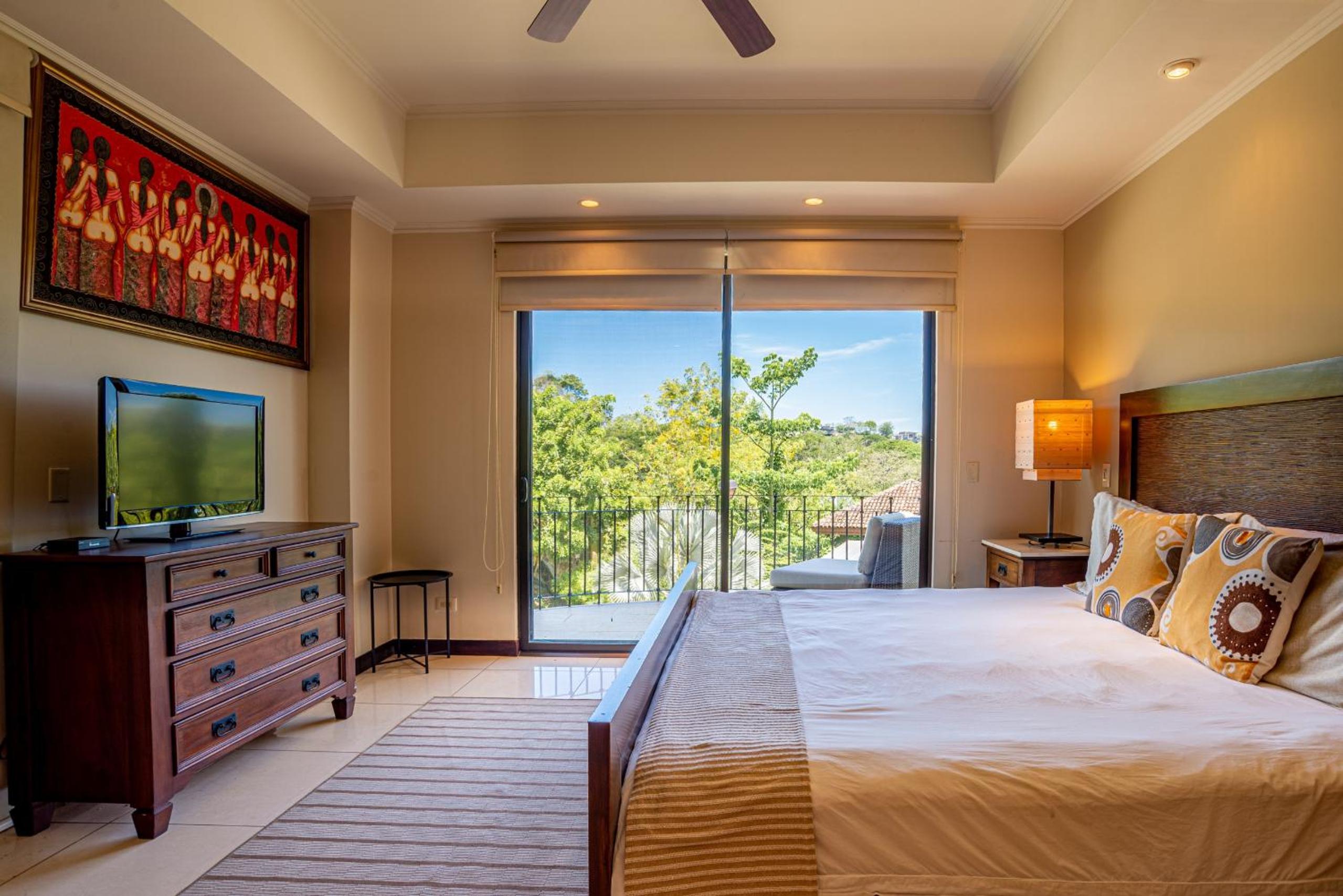 Adults Only 3BR Condo with Partial Ocean View - Carao - Reserva Conchal