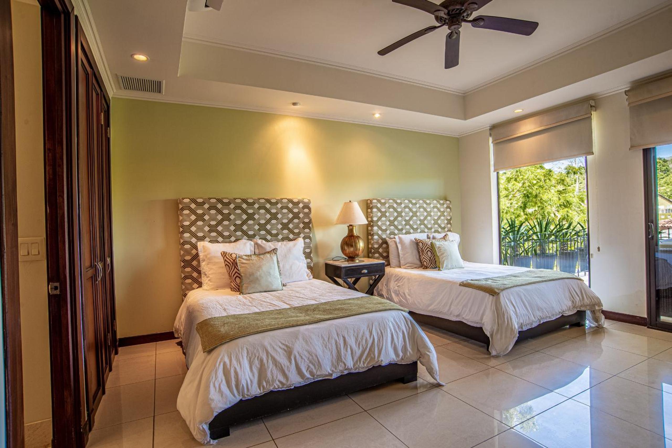 Adults Only 3BR Condo with Partial Ocean View - Carao - Reserva Conchal