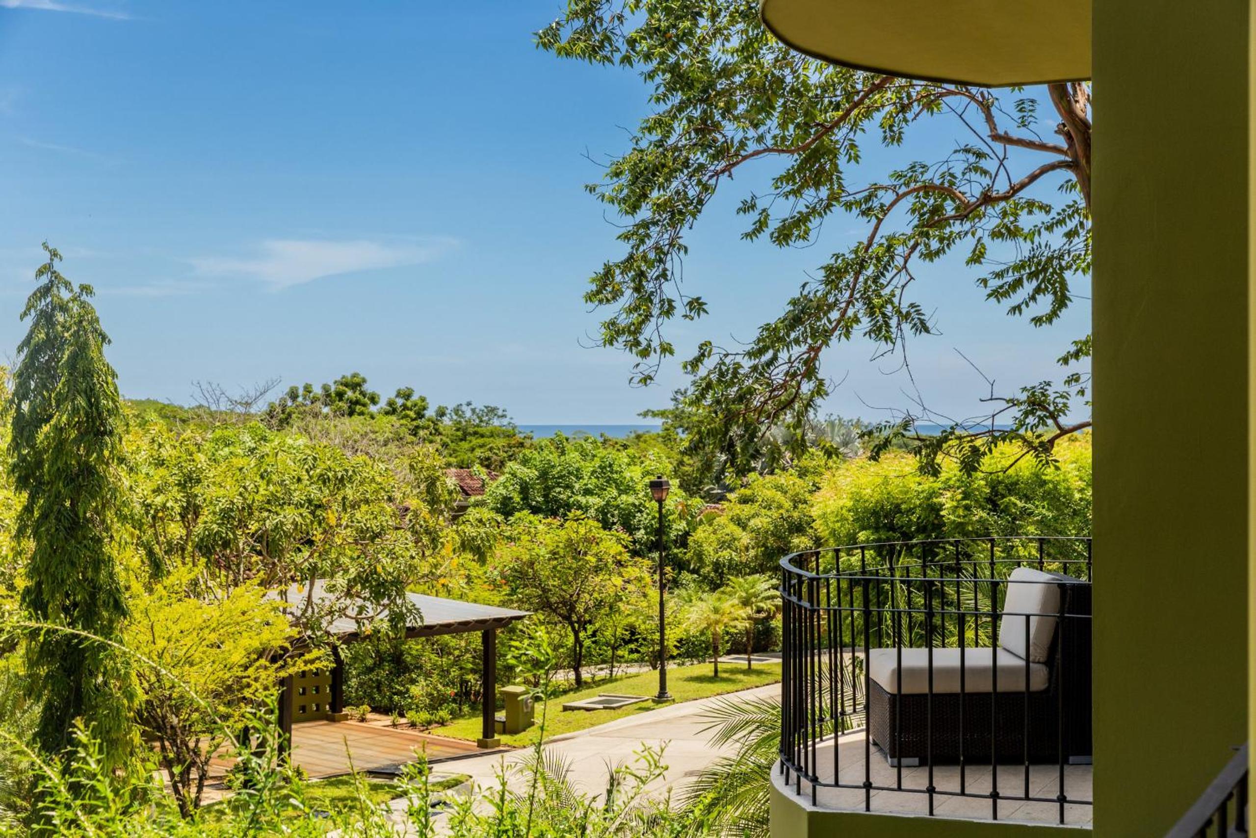 Adults Only 3BR Condo with Partial Ocean View - Carao - Reserva Conchal