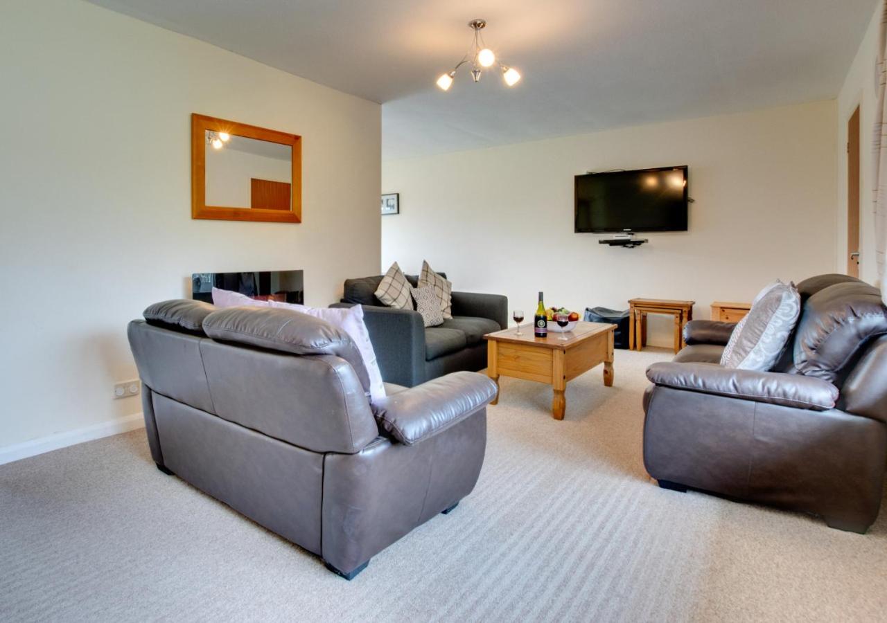 4 Bed in Saundersfoot oc-pw547a view 3