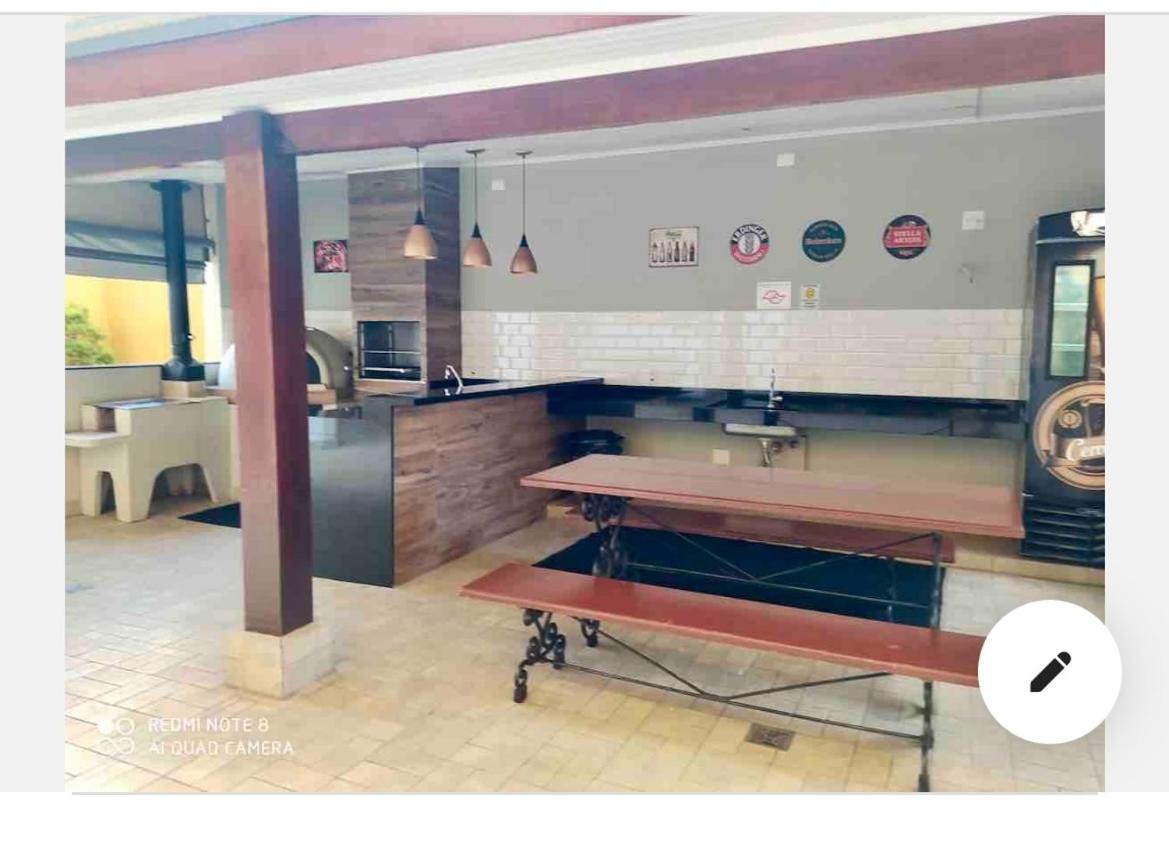 Apartamento moderno com 03 quartos e 02 garagens