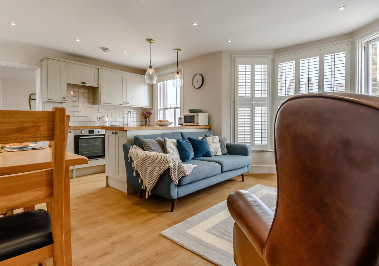 2 Bed in Southwold oc-hdoubl