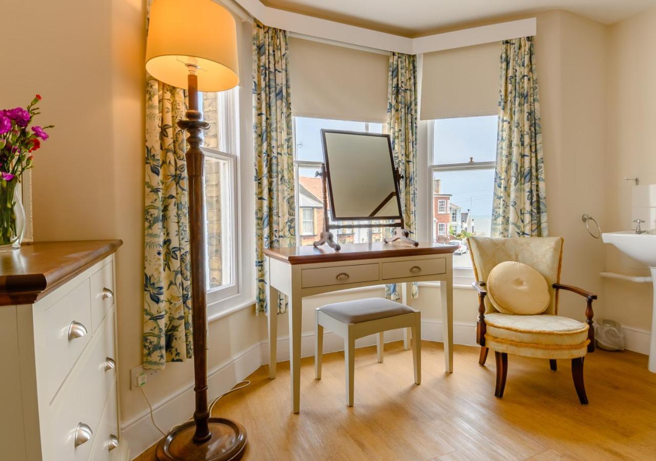 2 Bed in Southwold oc-hdoubl