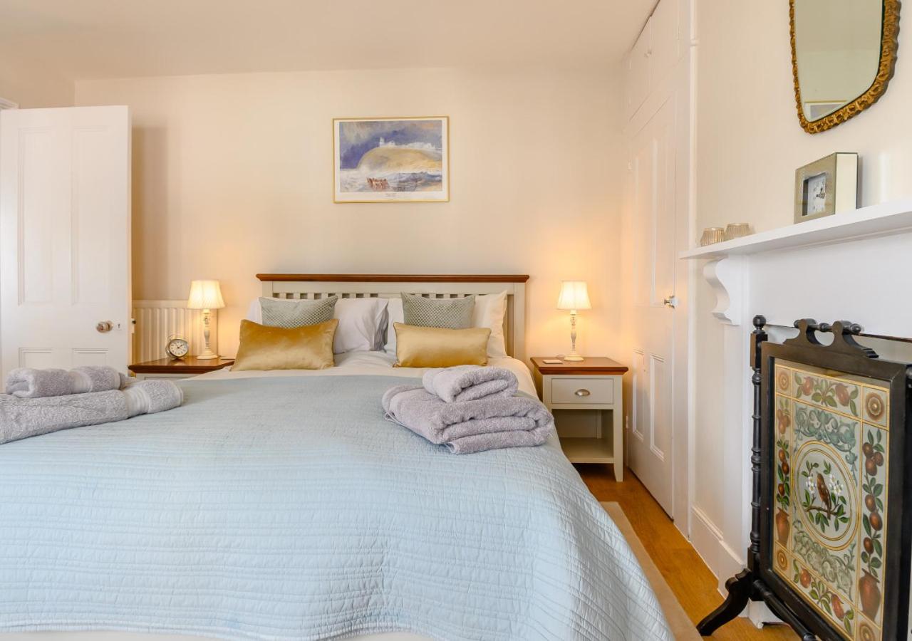 2 Bed in Southwold oc-hdoubl