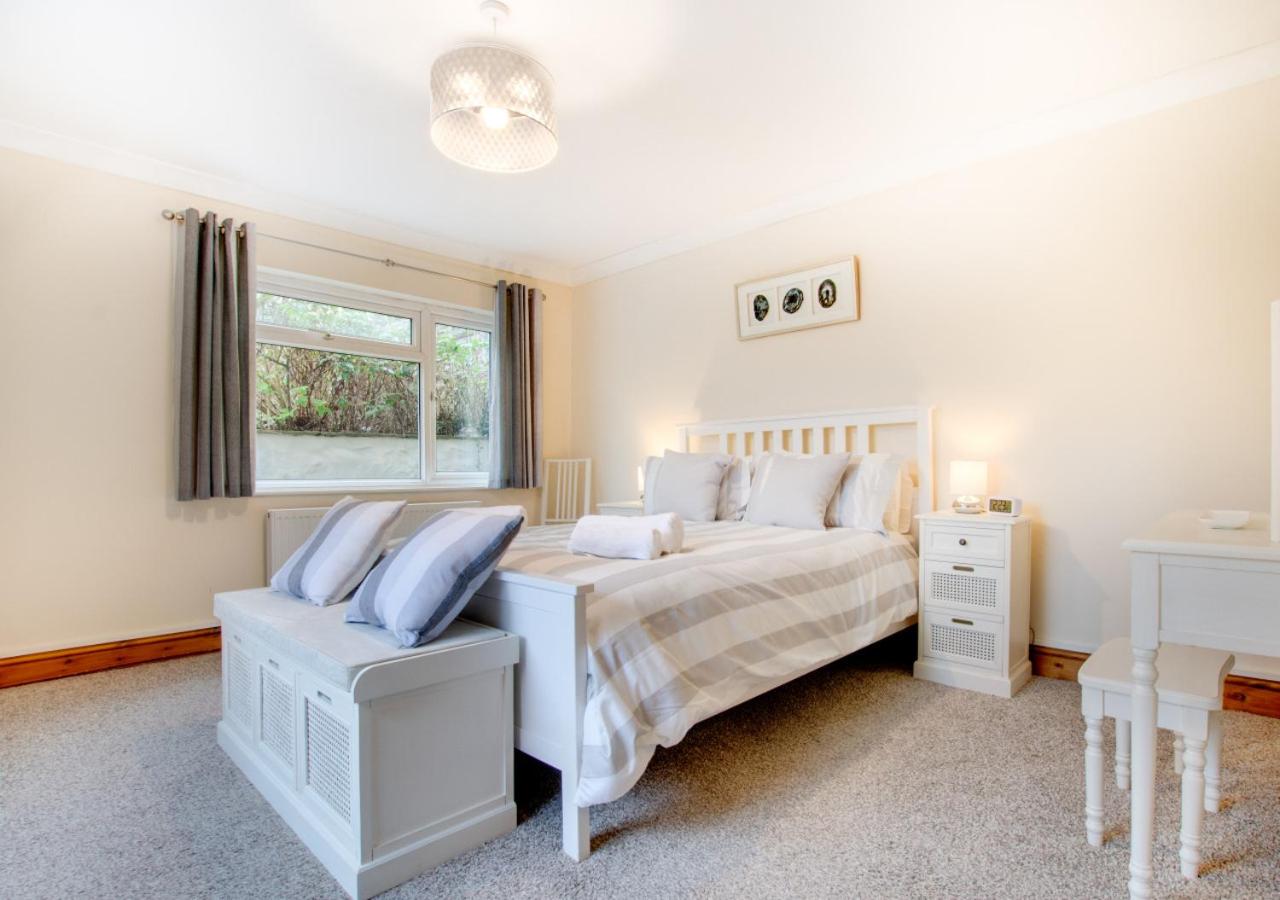 3 Bed in Saundersfoot oc-pw9178
