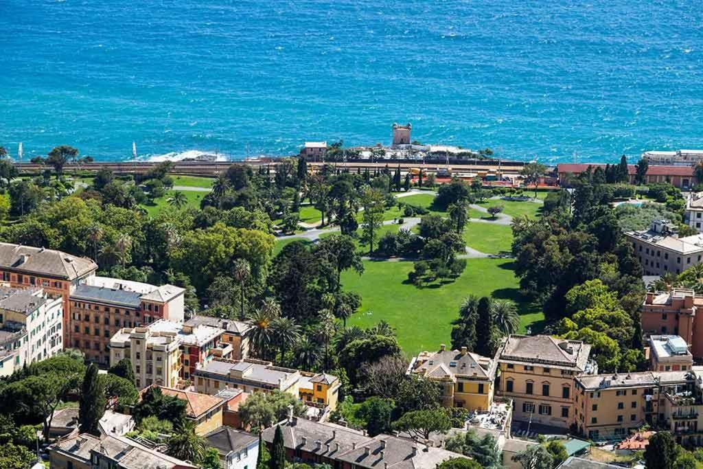 Riviera Garden