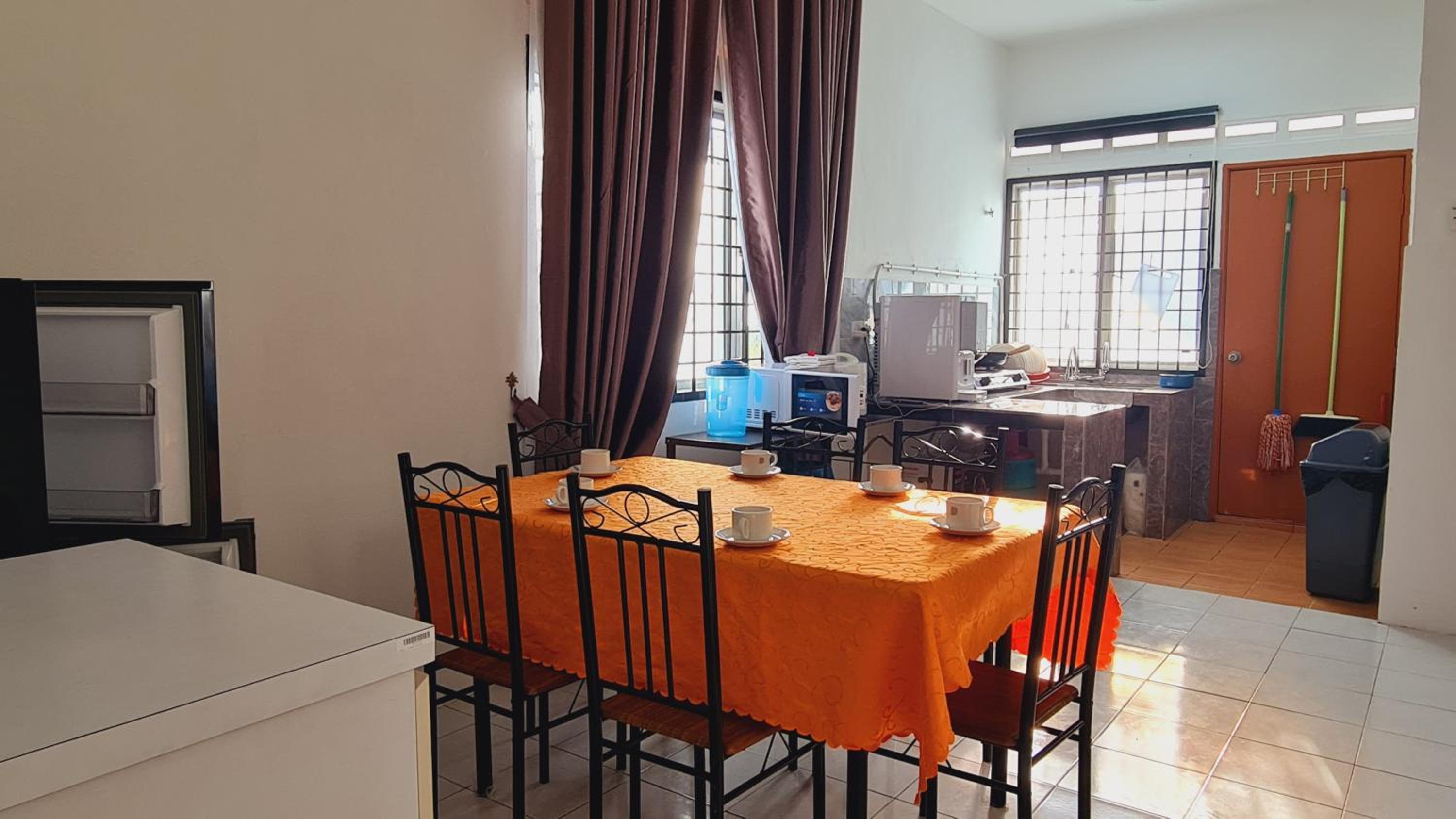 Anjung KLIA House 72 With Neflix photo 3