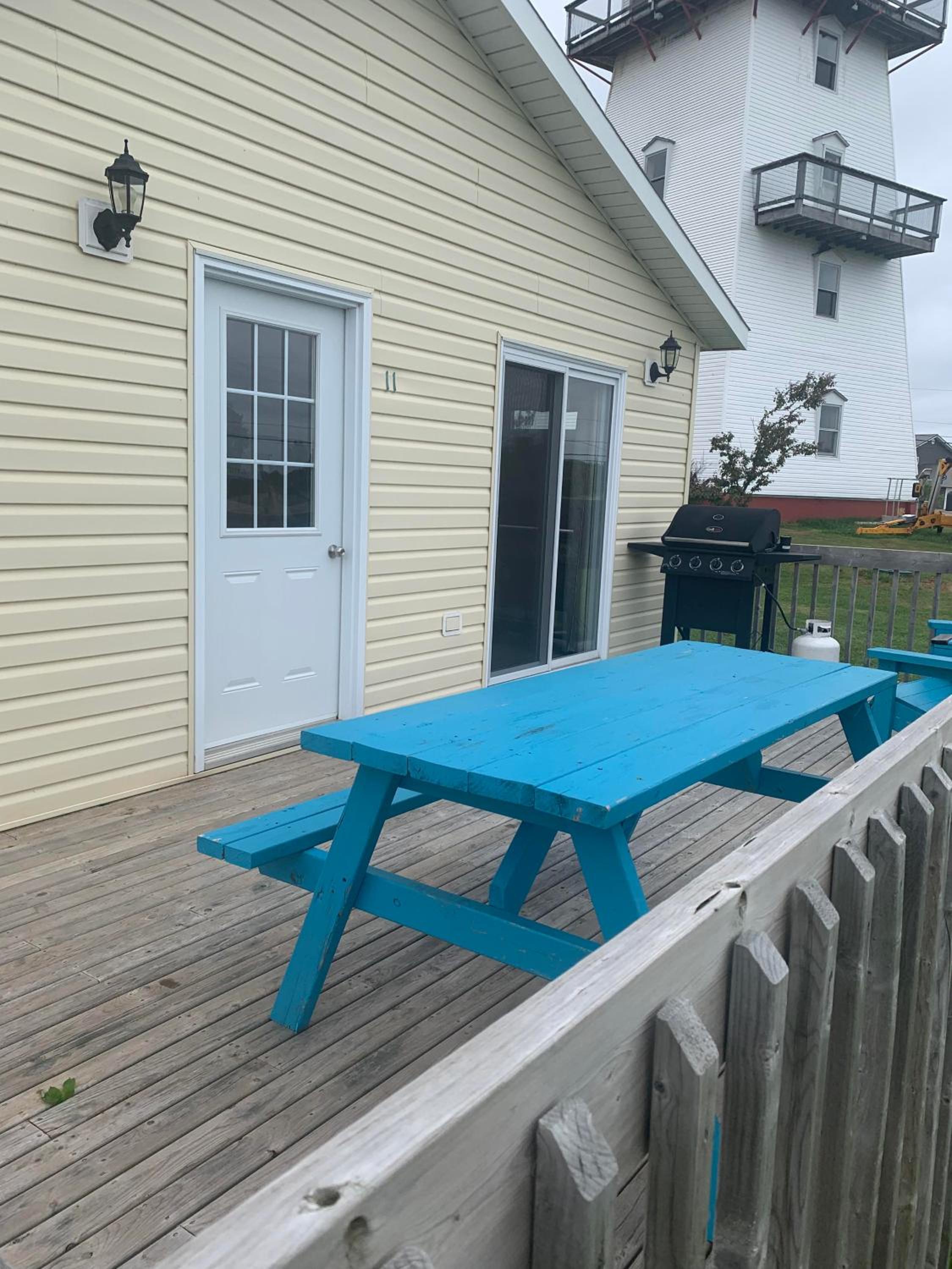 Baywatch Lighthouse Cottages & Motel