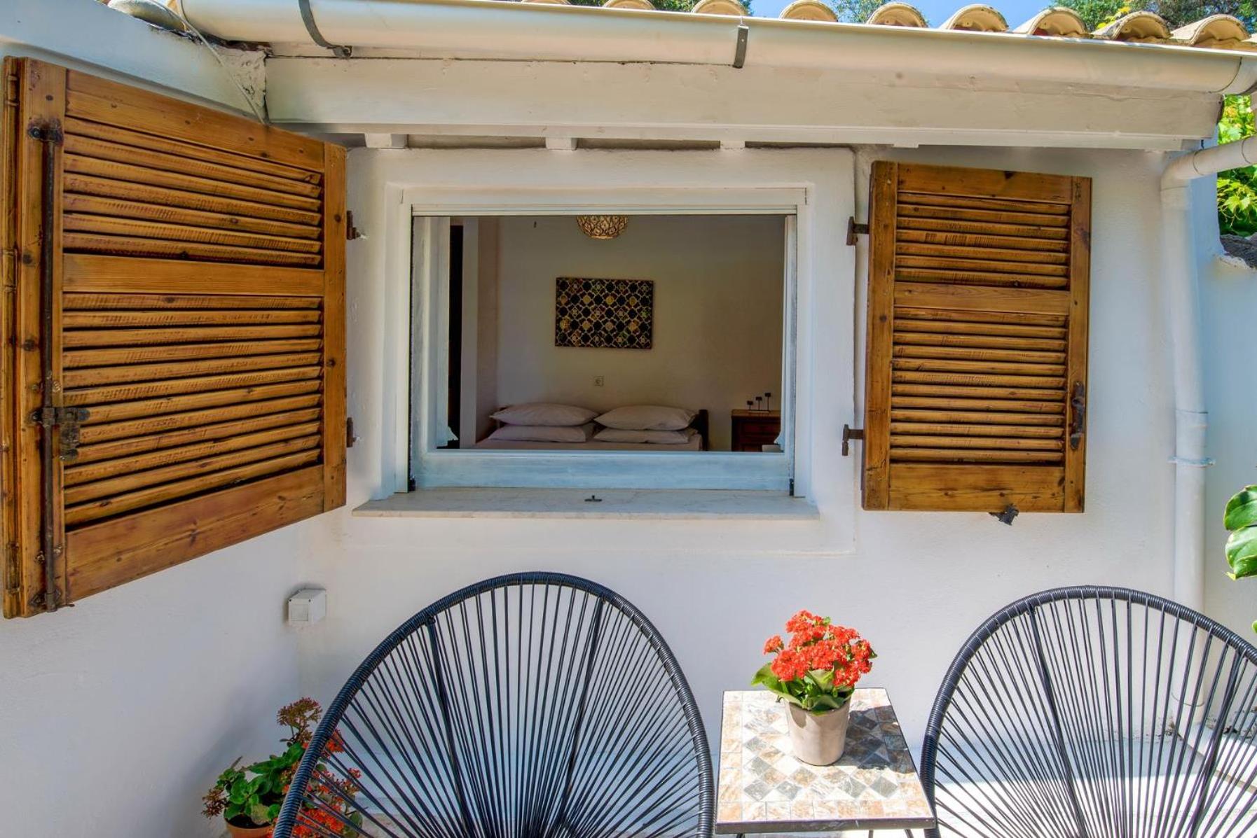 Aphrodite's hidden gem on Paxos island