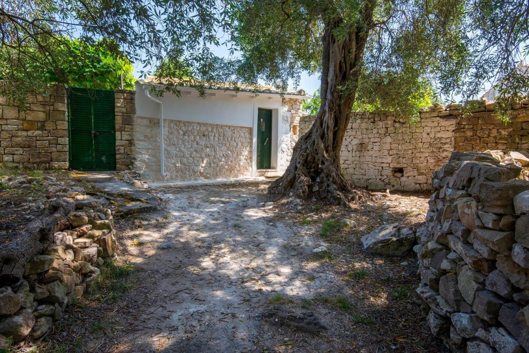 Aphrodite's hidden gem on Paxos island