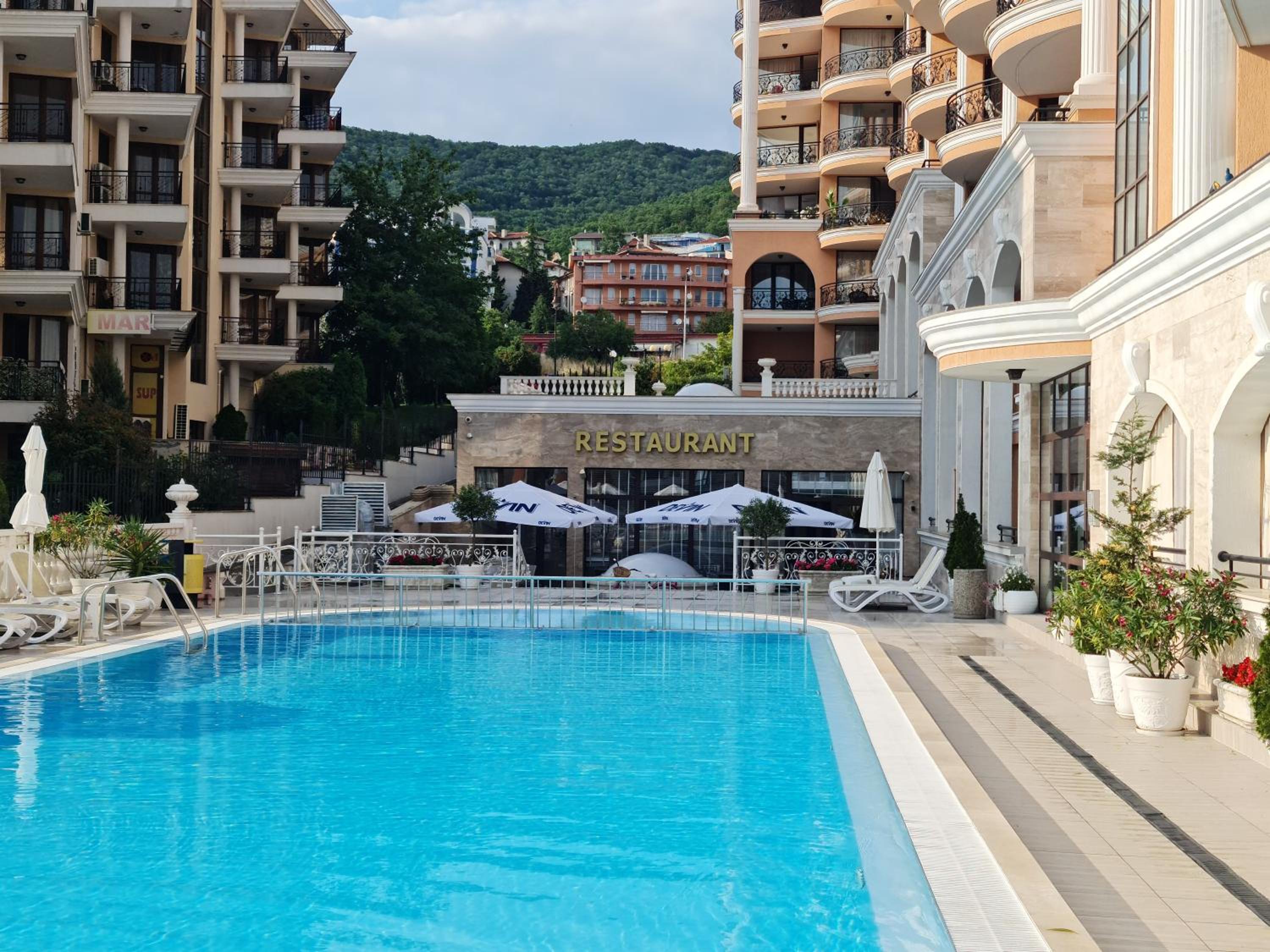 GH Apartment Admiral Sveti Vlas view 4