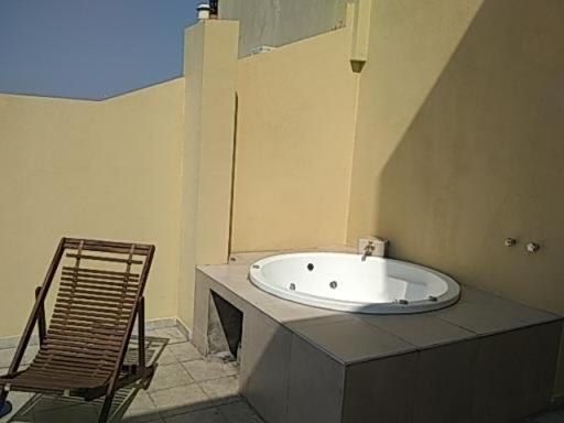 Hermoso monoambiente en las Cañitas Zona exclusiva de Palermo view 3