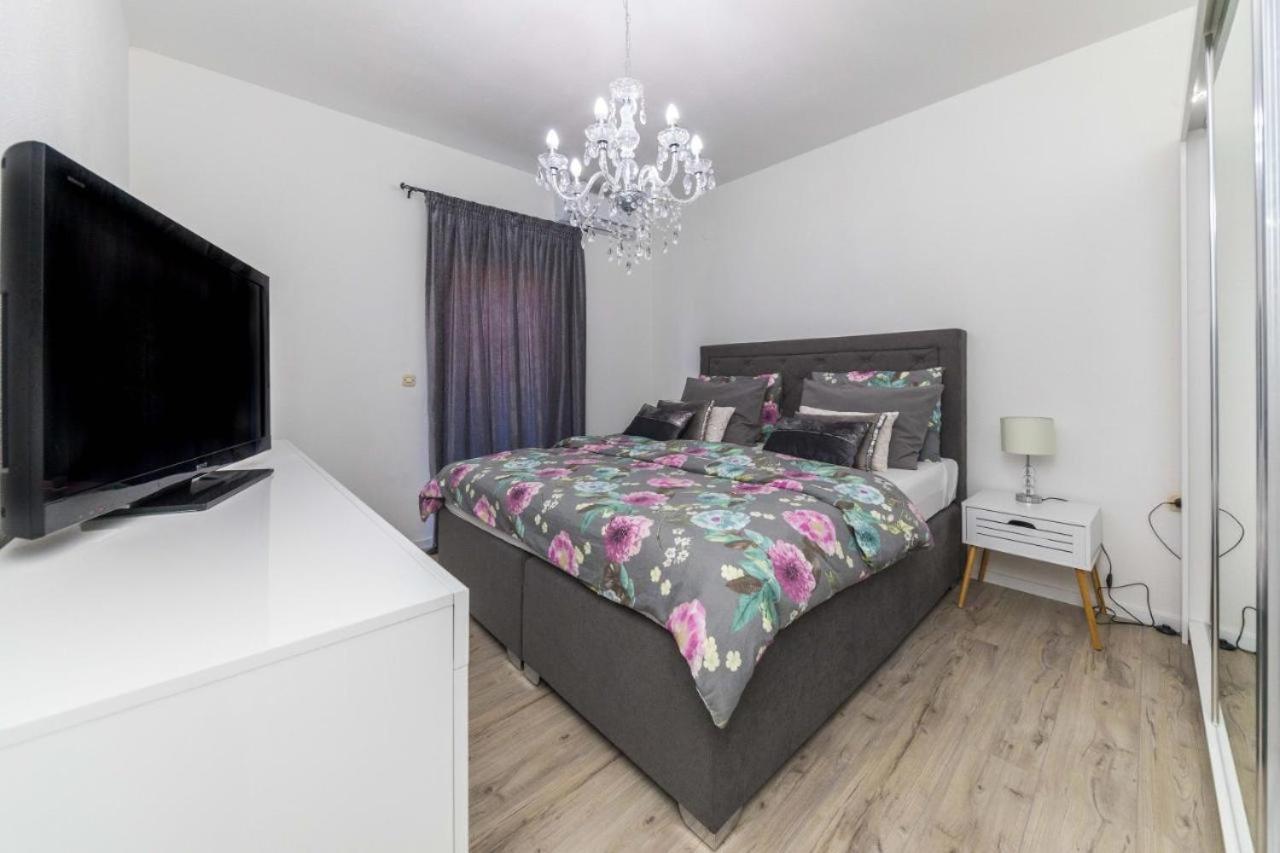 IPM Apartments