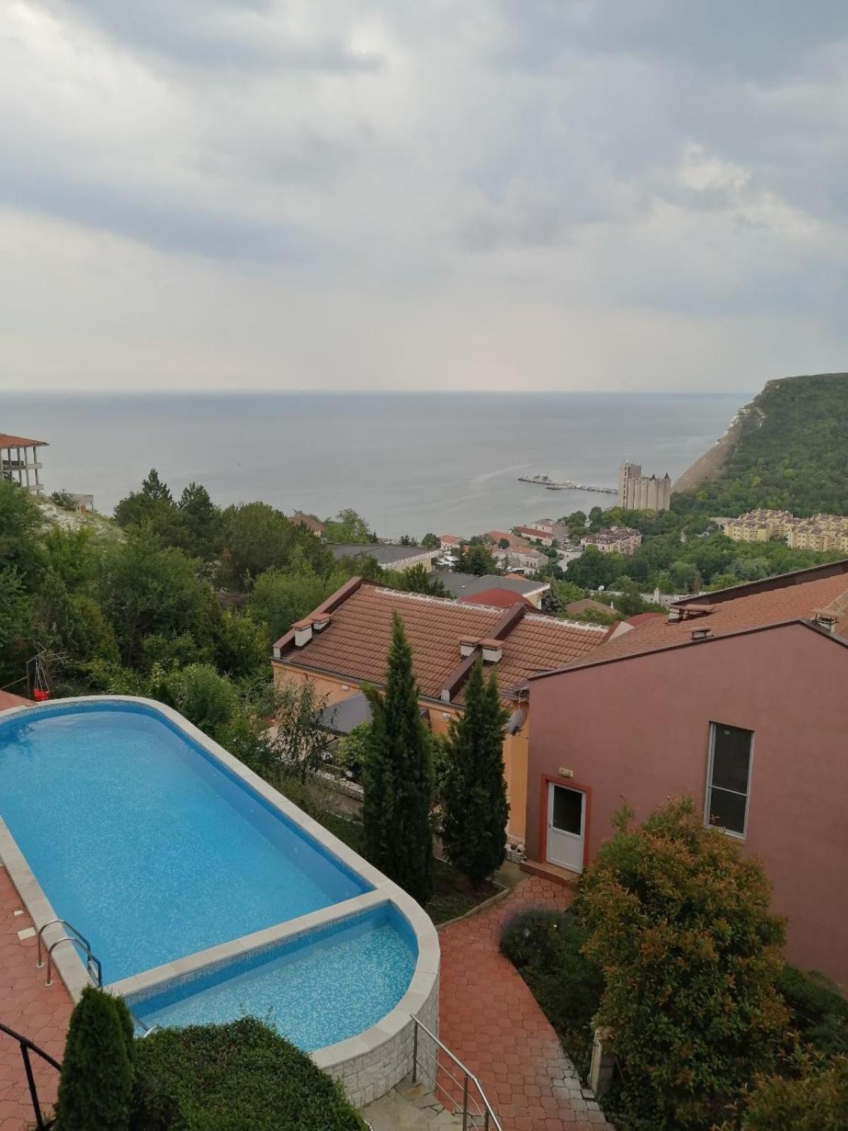The Seaview jacuzzi Suite complex Karia