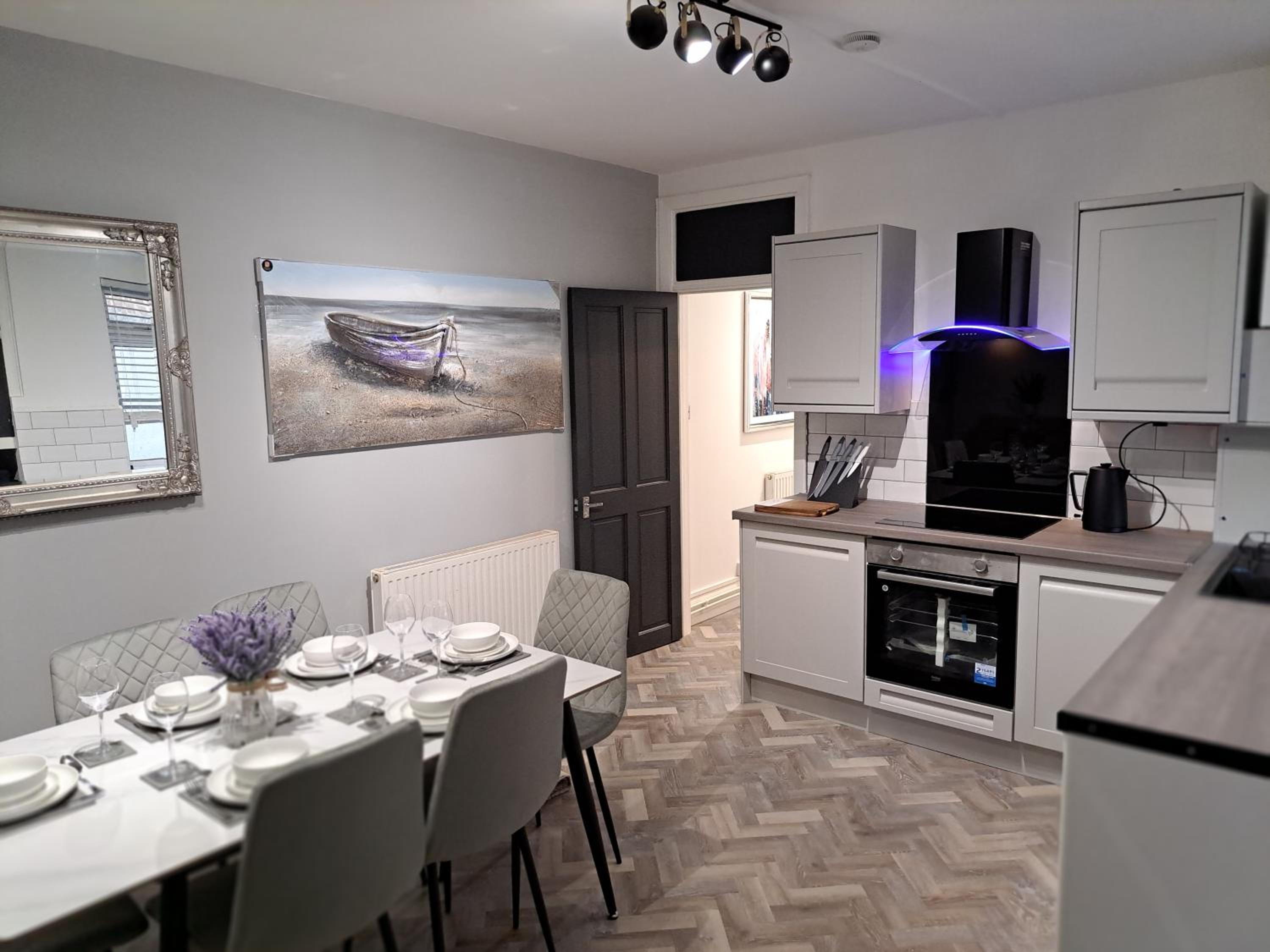 Kingsdown Apartment