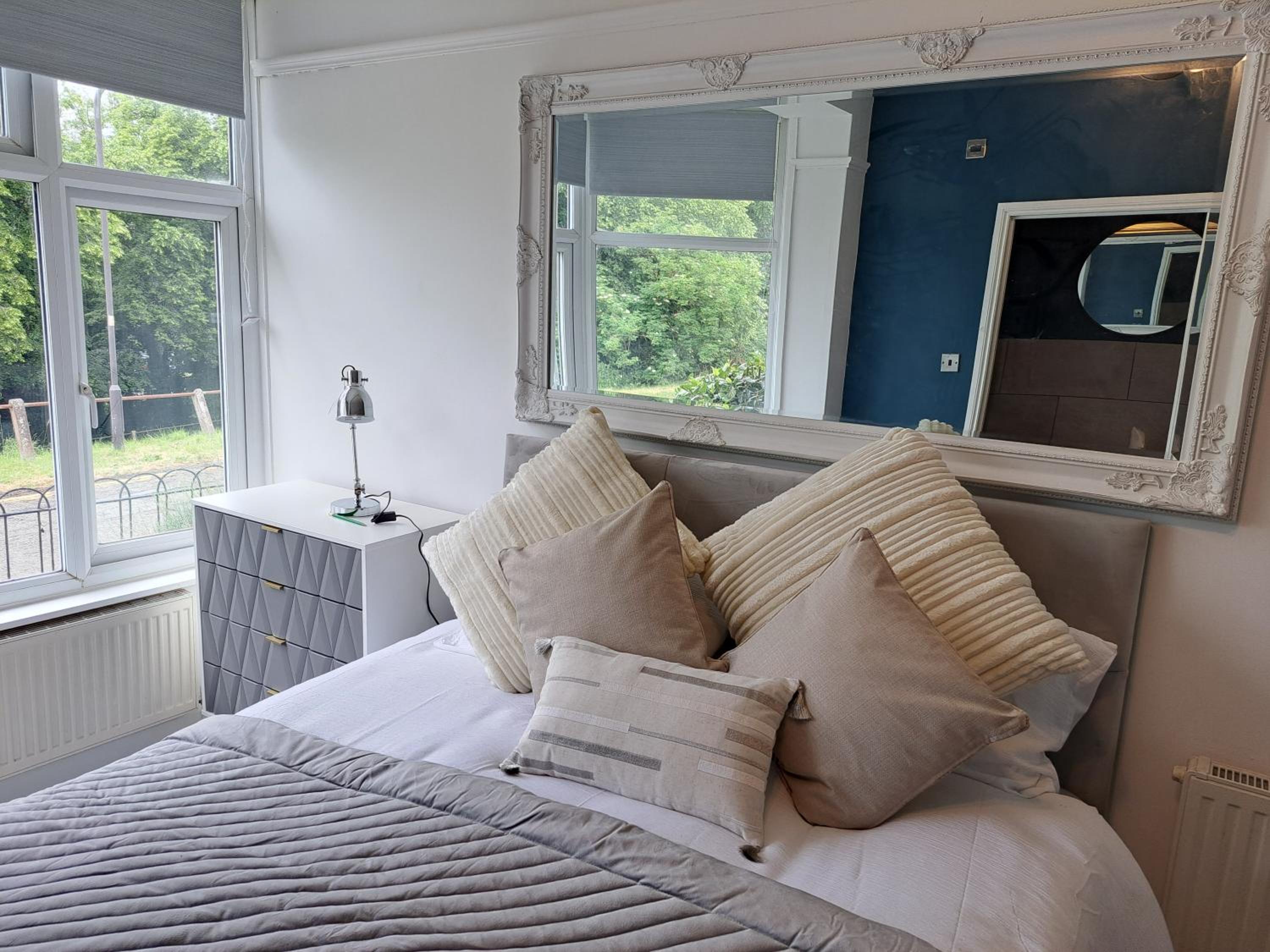 Kingsdown Apartment