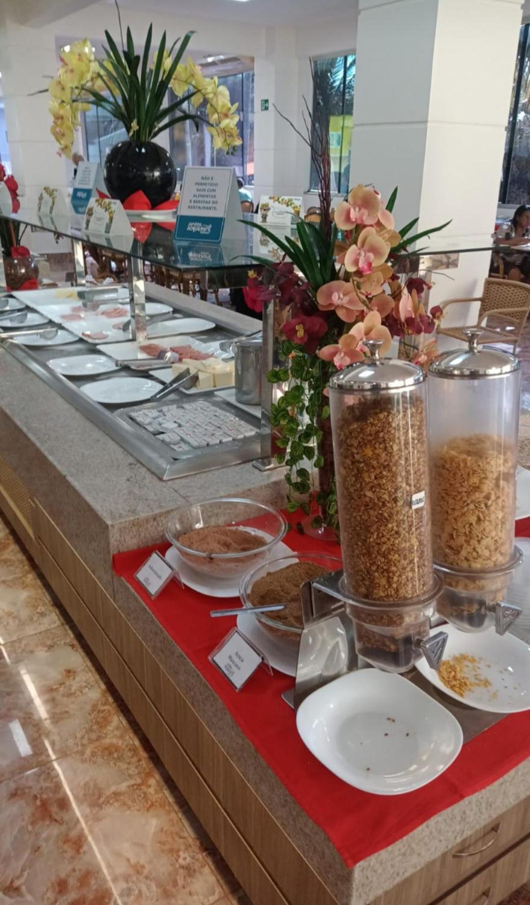 Com CAFE SPAZZIO DIROMA e ACESSO ao ACQUA Parque DIROMA TODOS OS DIAS