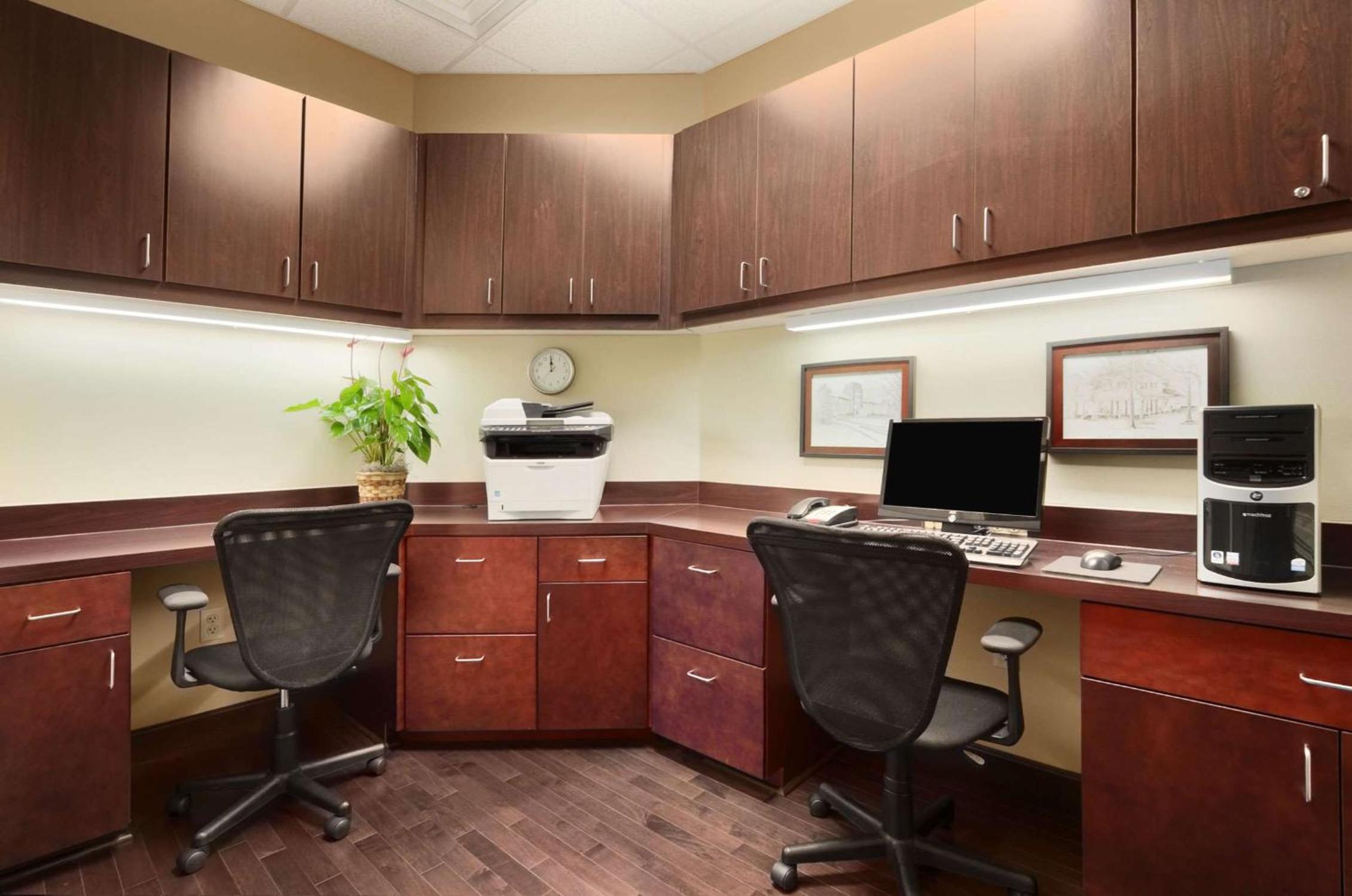 Jacksonville Vacations - Hampton Inn Jacksonville - Property Image 21