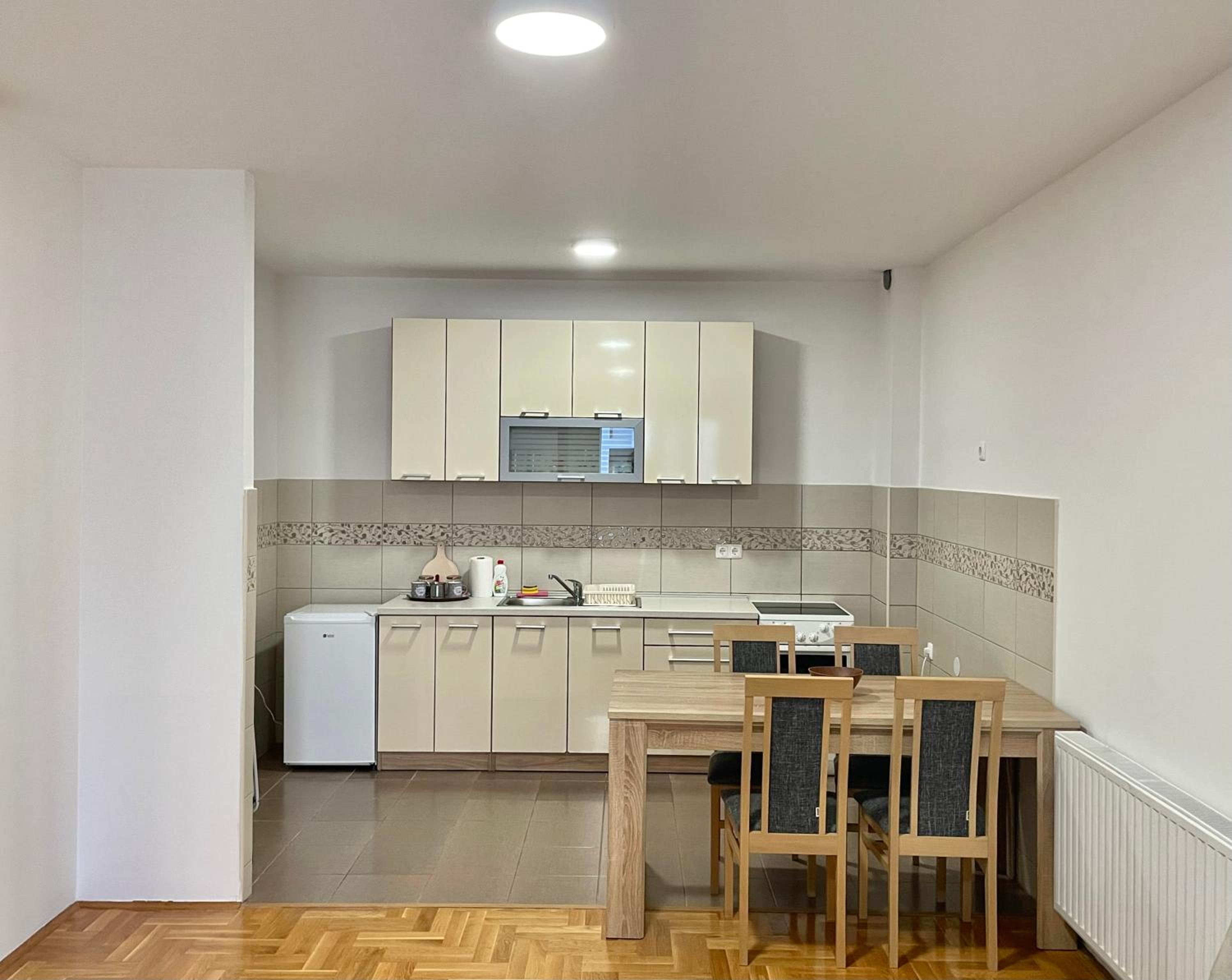 Shine apartment