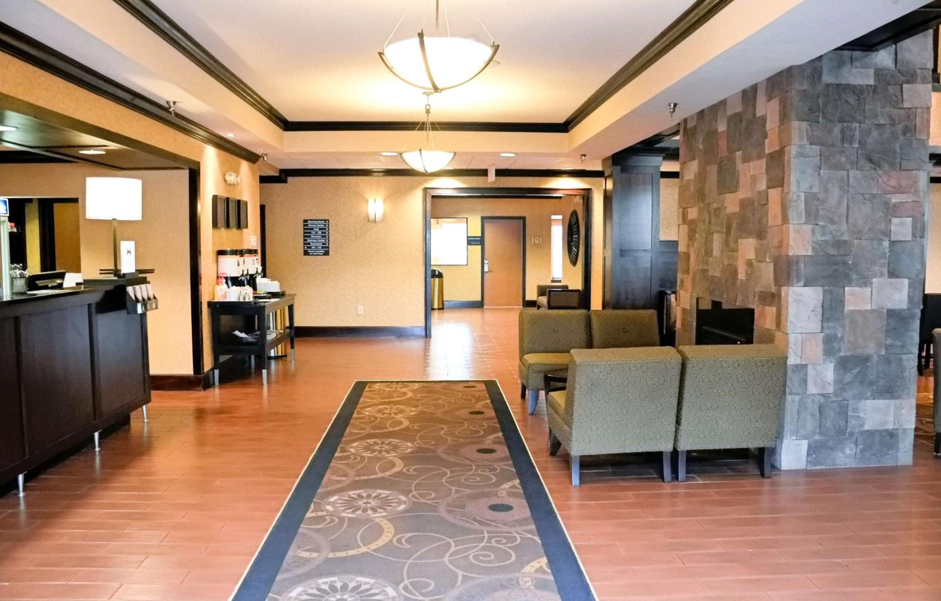 Hampton Inn  Suites Birmingham-Pelham - I-65 - Property Image 25