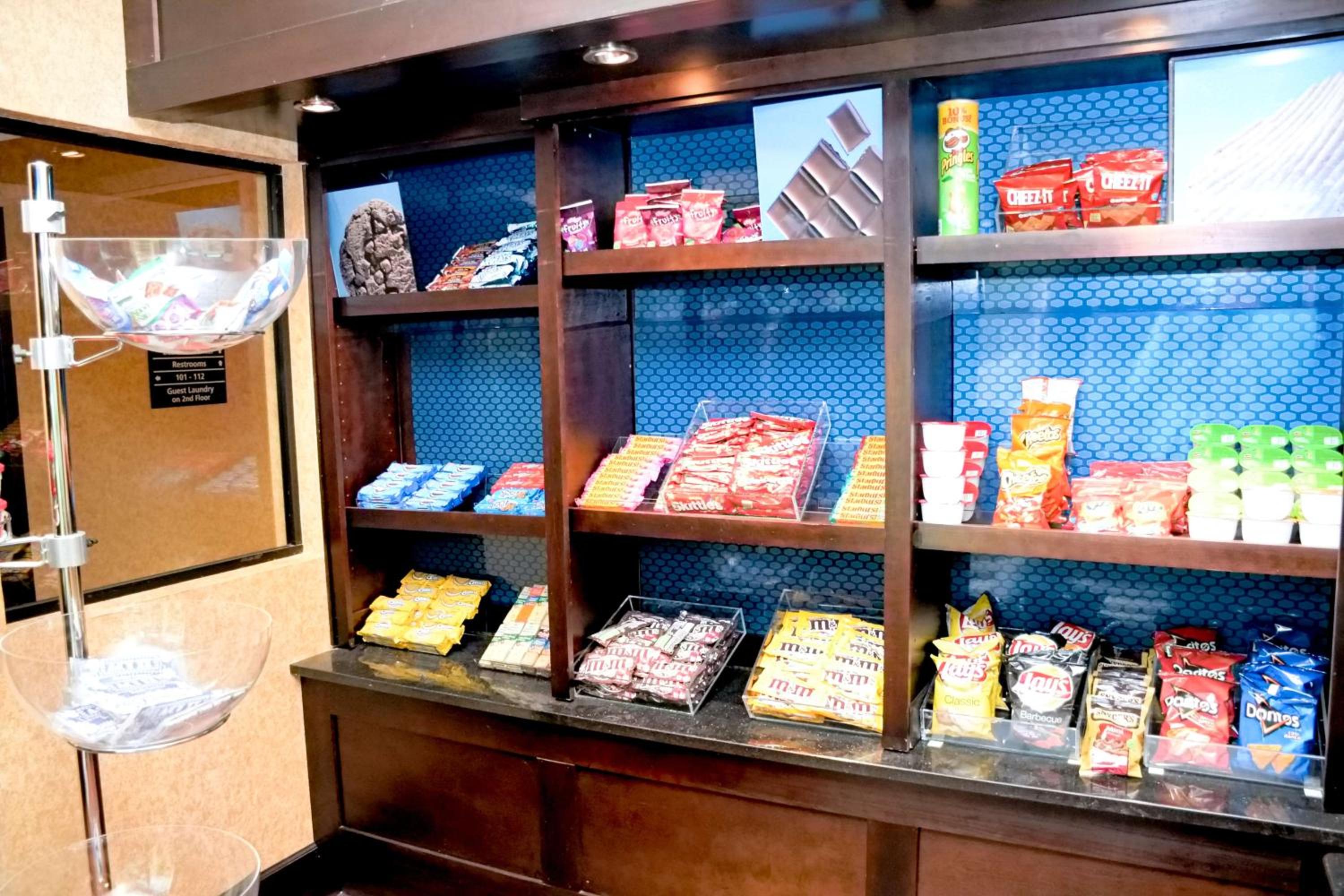 Hampton Inn  Suites Birmingham-Pelham - I-65 - Property Image 35