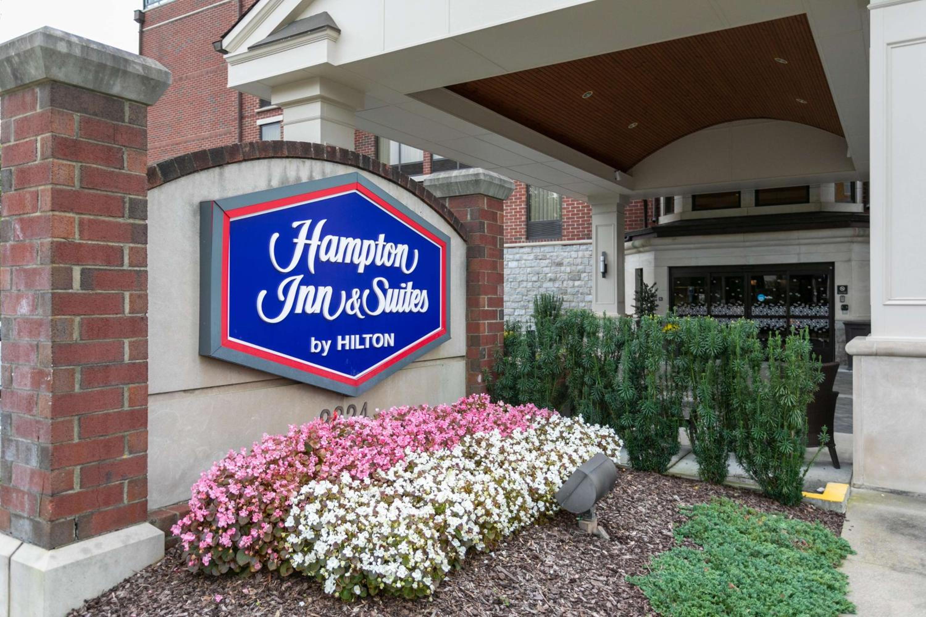 Hampton Inn  Suites Nashville-Green Hills - Property Image 3
