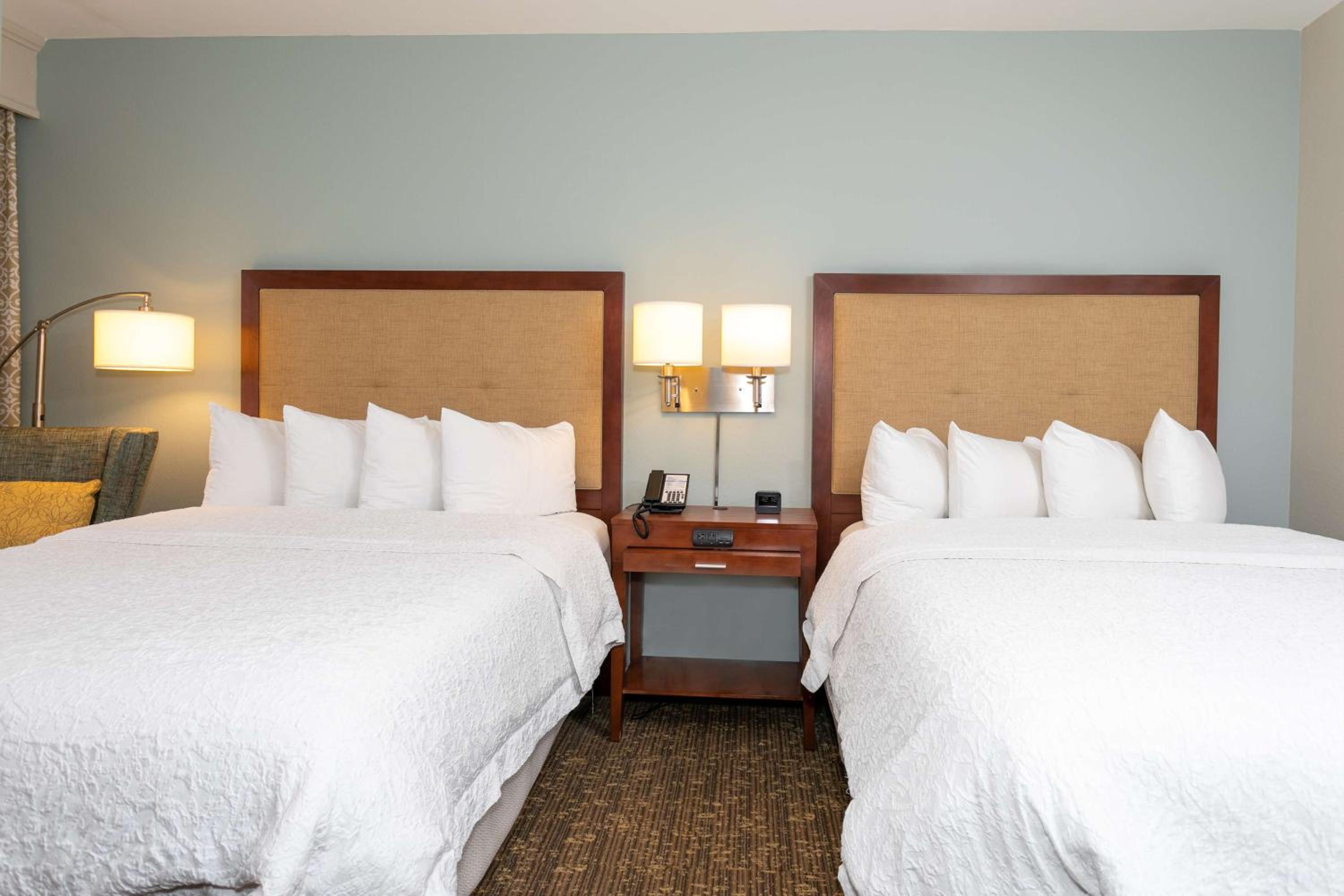 Hampton Inn Suites Nashville-Green Hills - Property Image 17