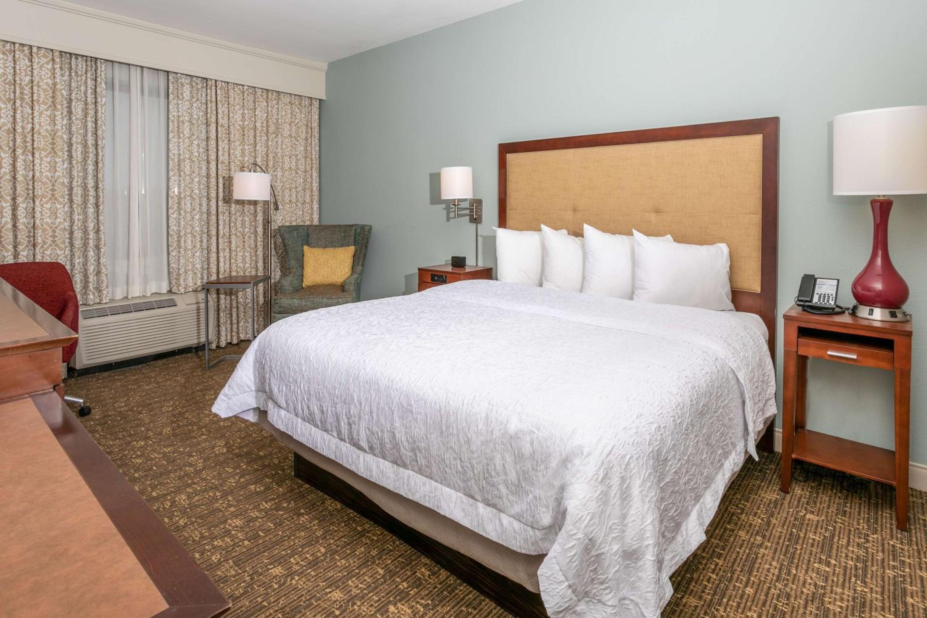 Hampton Inn Suites Nashville-Green Hills - Property Image 34