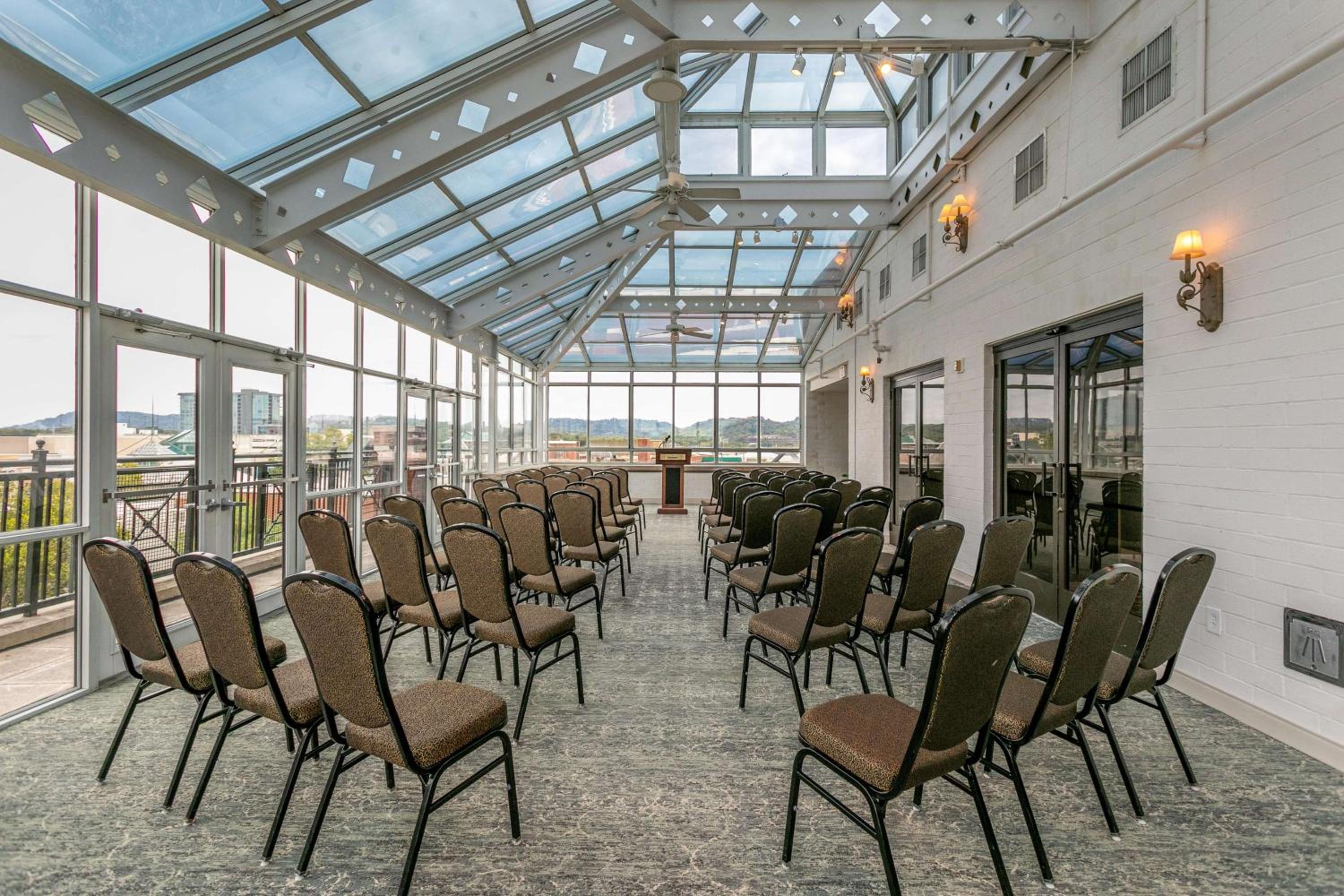 Hampton Inn Suites Nashville-Green Hills - Property Image 48