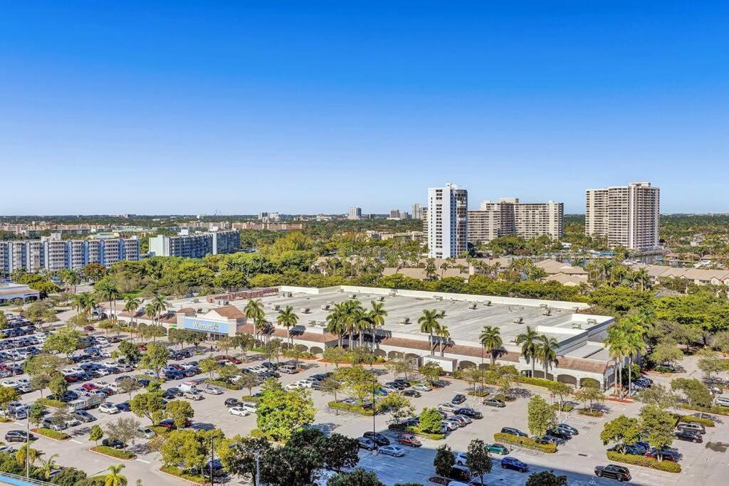 Perfect Vacation 4 Bedroom Condo Beach Access