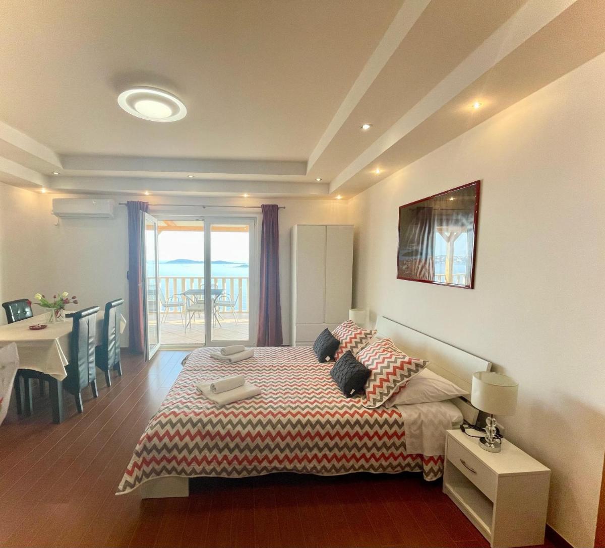 Apartments Marnic view 2