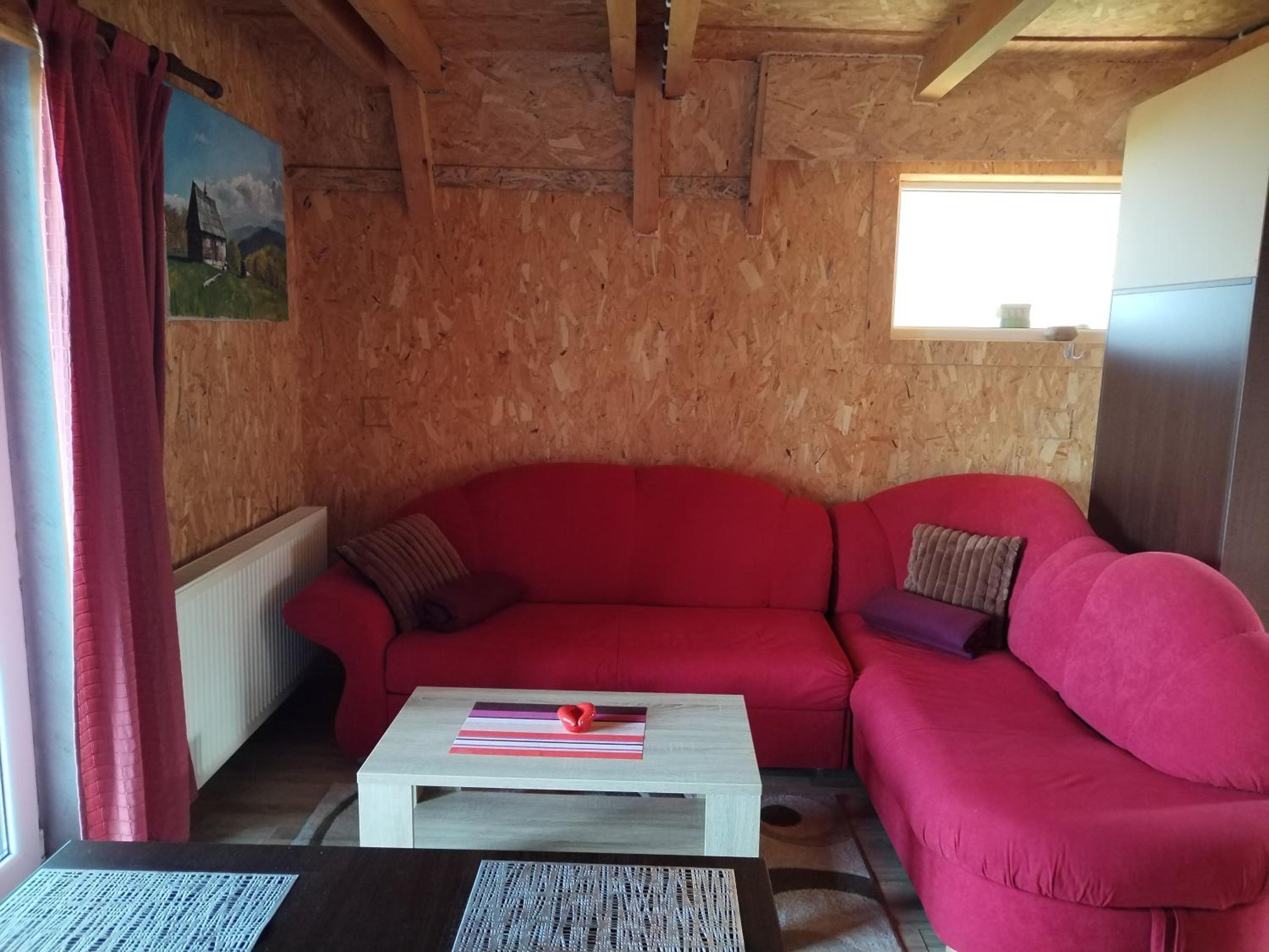 Vila Suza-Vikendice i apartmani Jezdić view 3