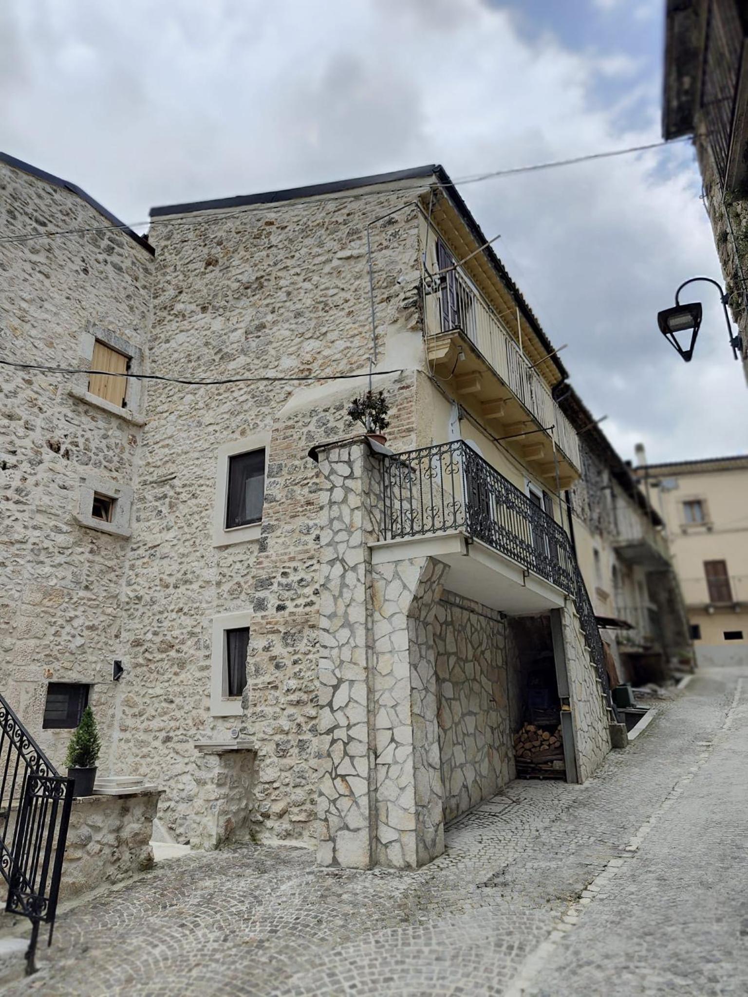 Casa rustica view 3
