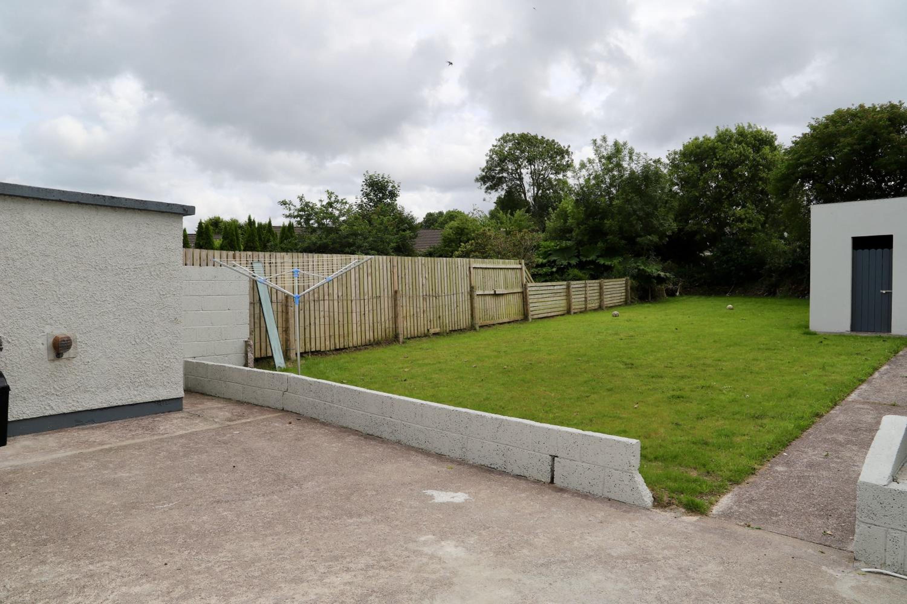 Centrally located house on Ring of Kerry view 3