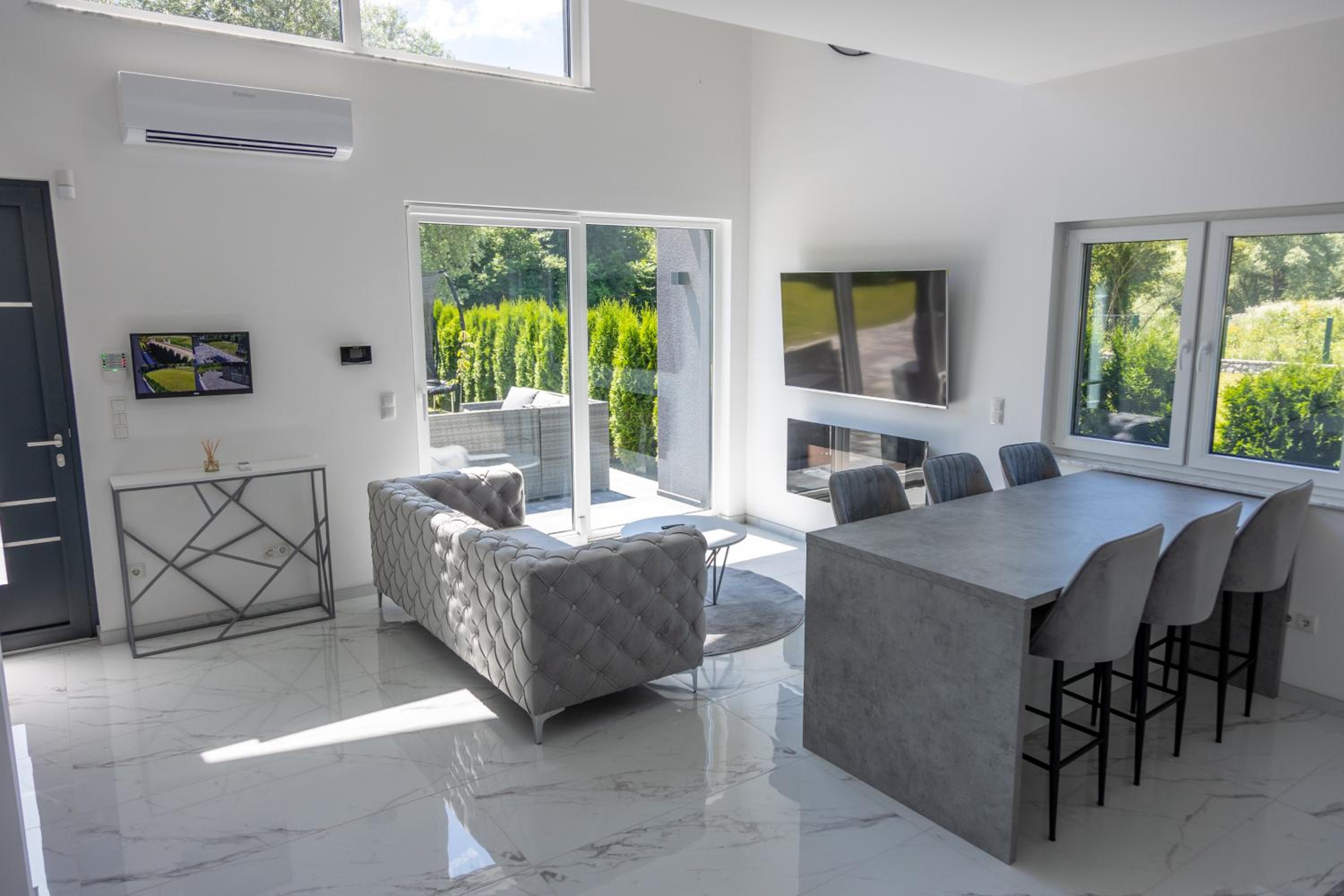 Villa UNA LUX