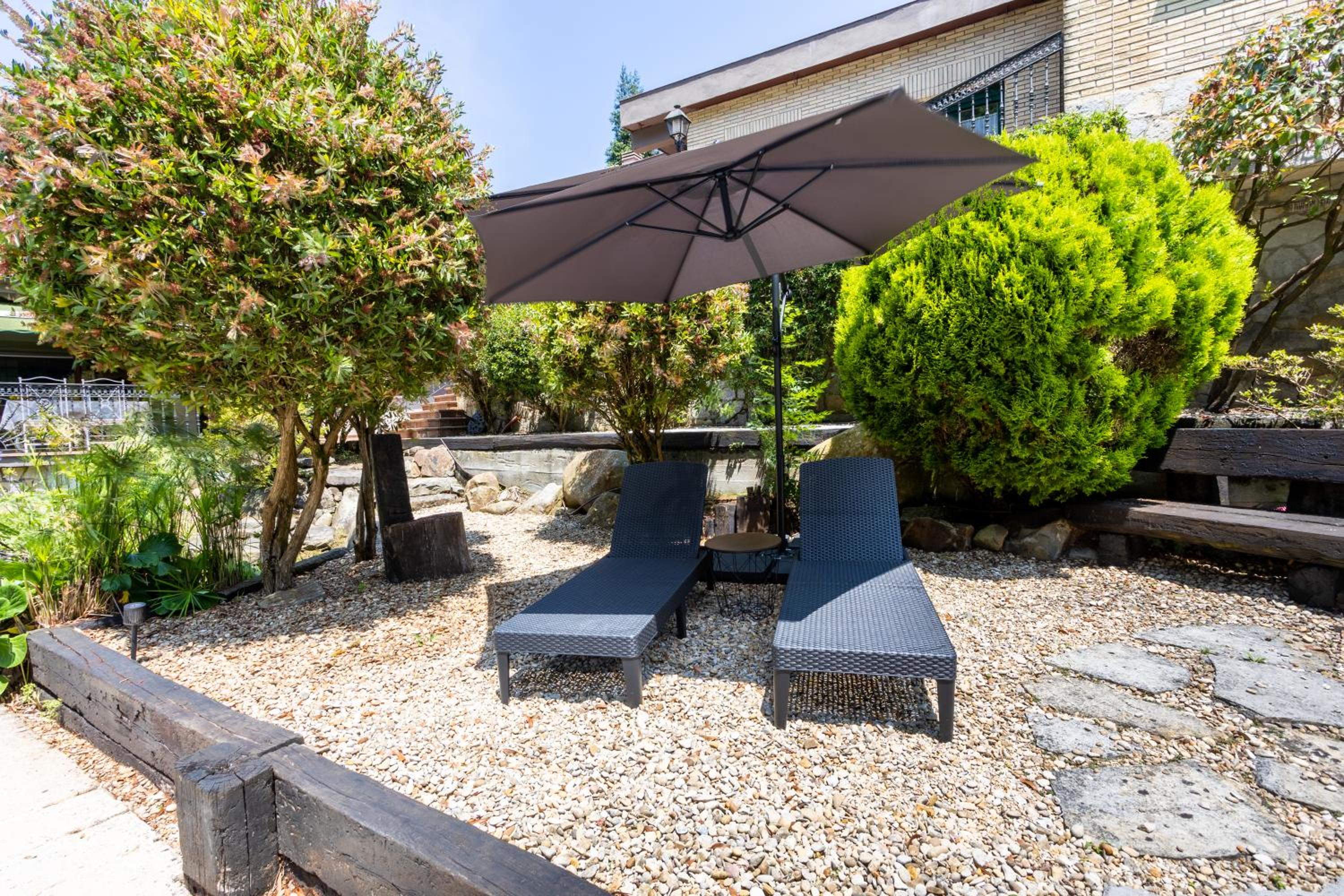 SARREN Villa Pool