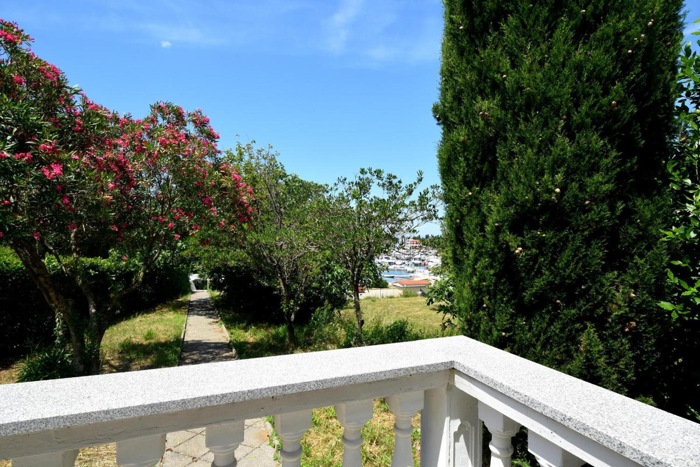 Apartment Pesja