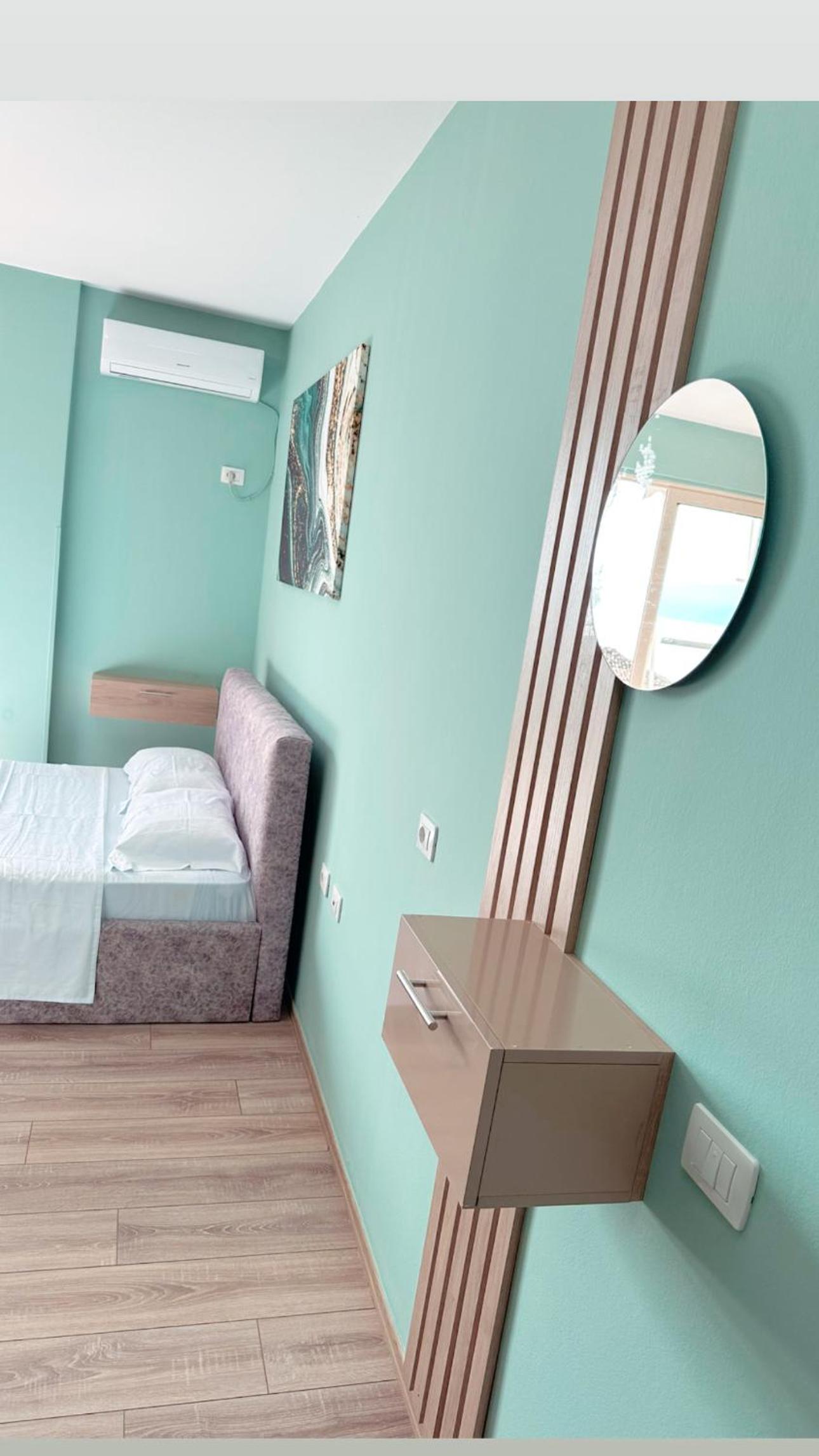 Seaview Apartment in Vlore