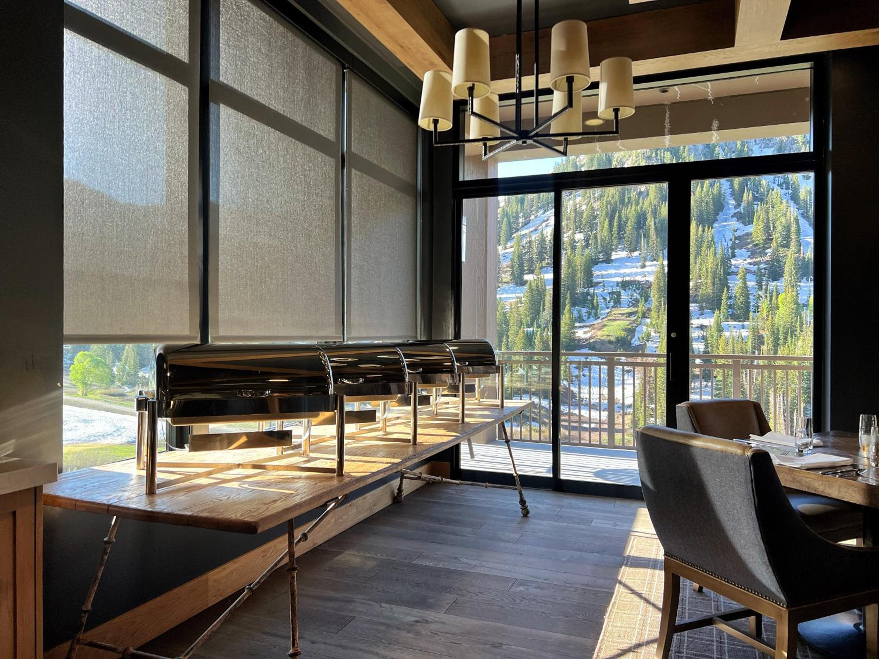 The Snowpine Lodge