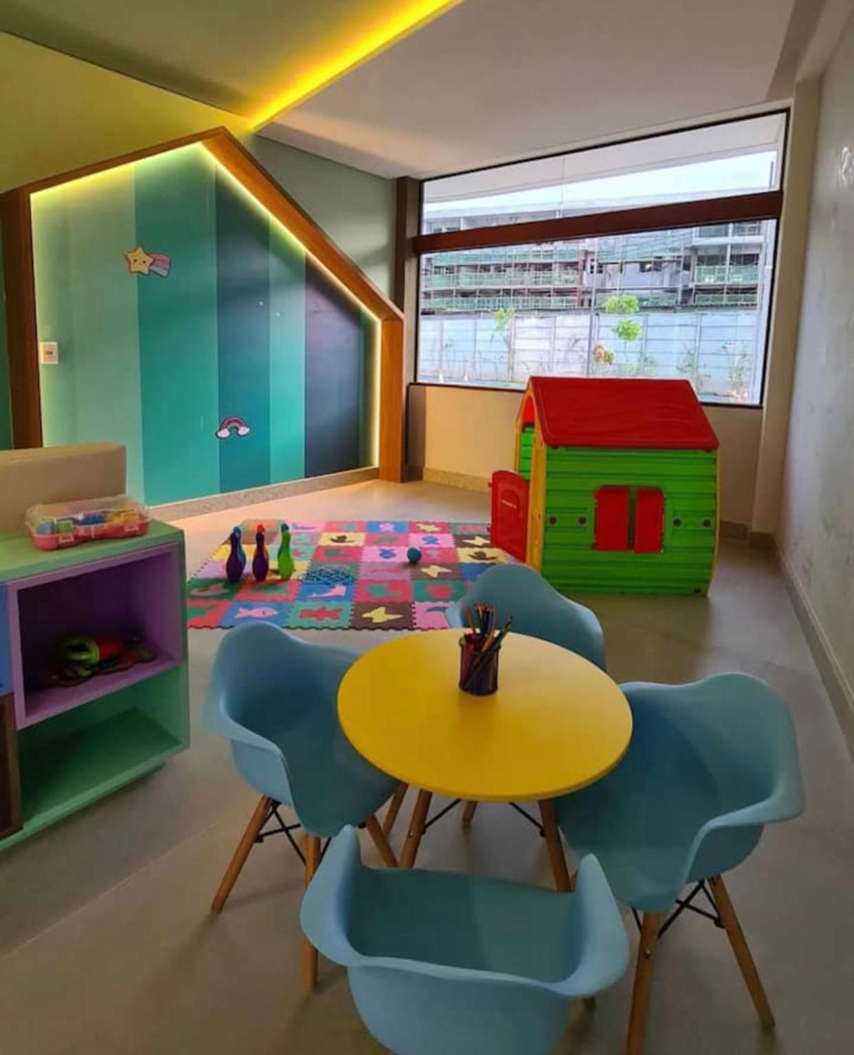 Flat Mana Beach 121 D Pono Muro Alto