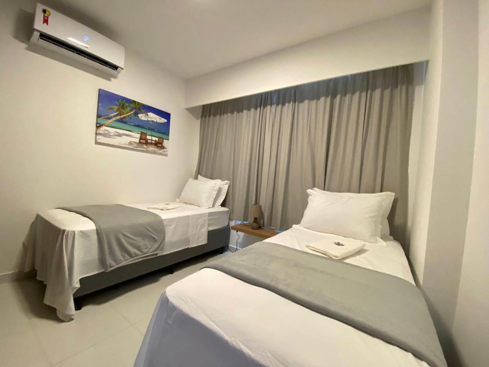 Flat Mana Beach 121 D Pono Muro Alto