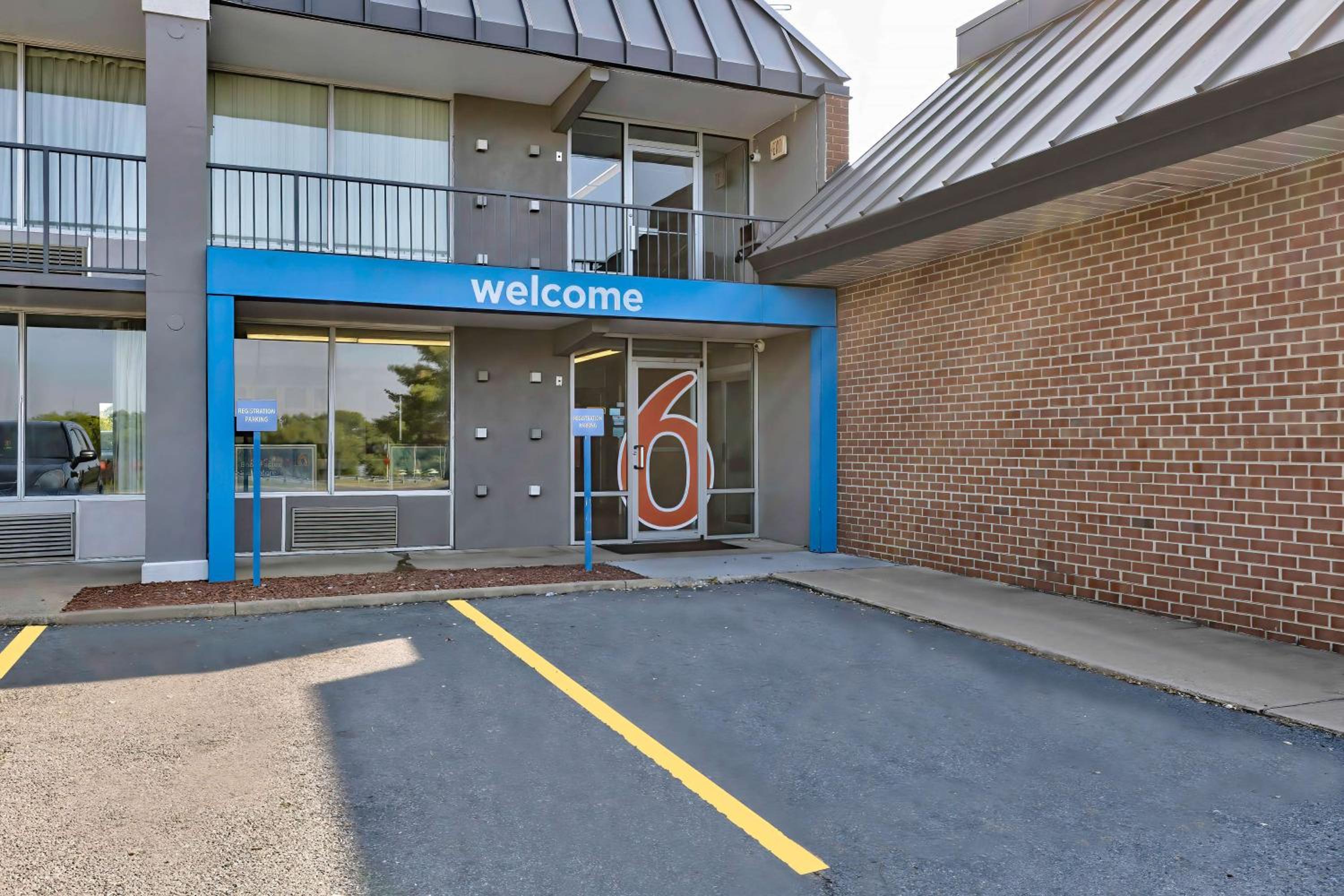 Hotel Studio 6 Mount Jackson VA Shenandoah - Image 1