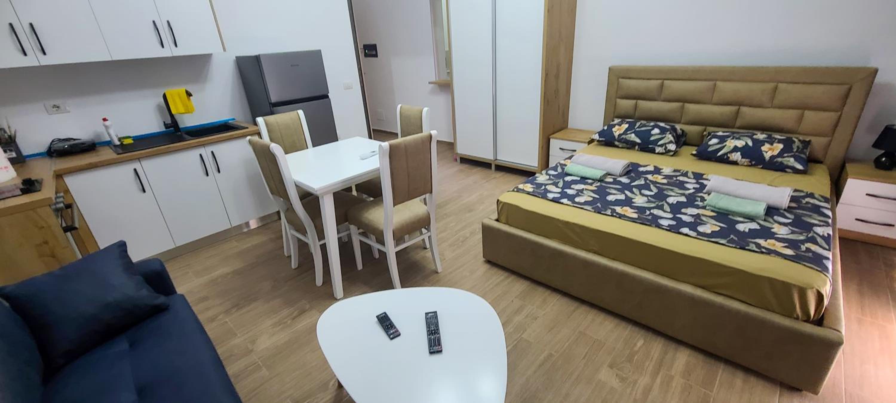 Deda's Summer Apartments