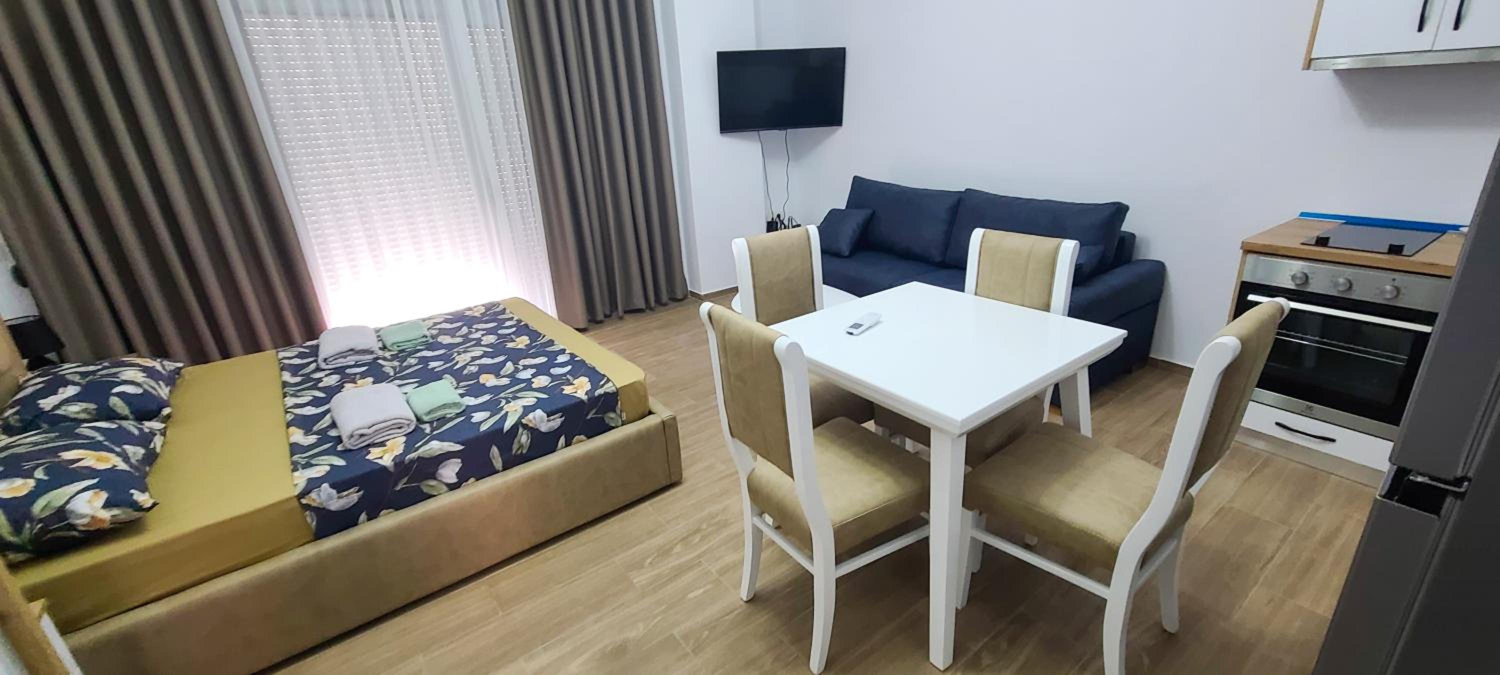Deda's Summer Apartments